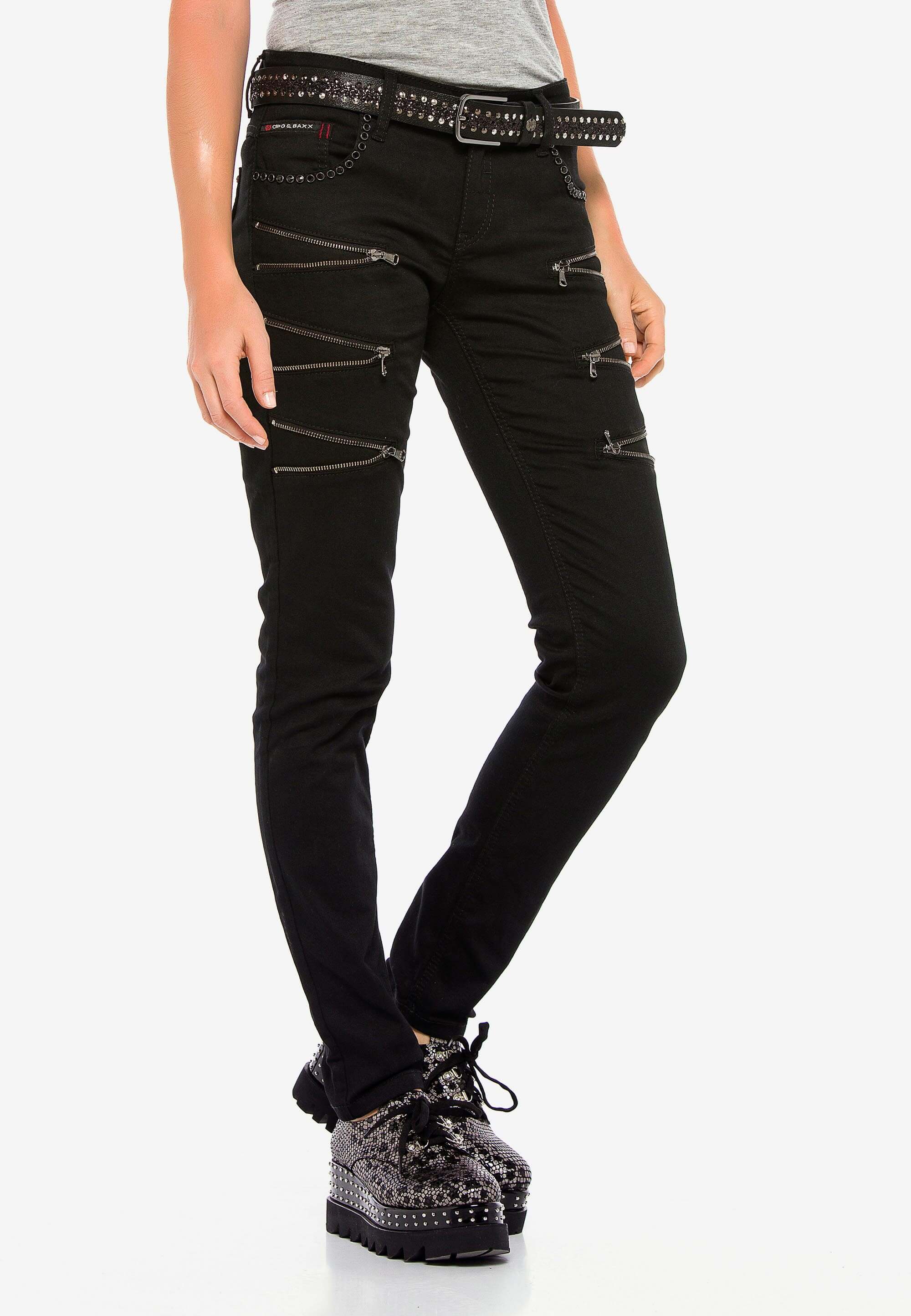 Cipo & Baxx Slim-fit-Jeans, mit auffälligen Details in Skinny Fit günstig online kaufen