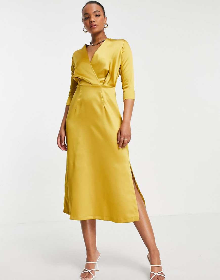 Closet – Wickelkleid mit 3/4-Ärmeln in Gold-Gelb günstig online kaufen