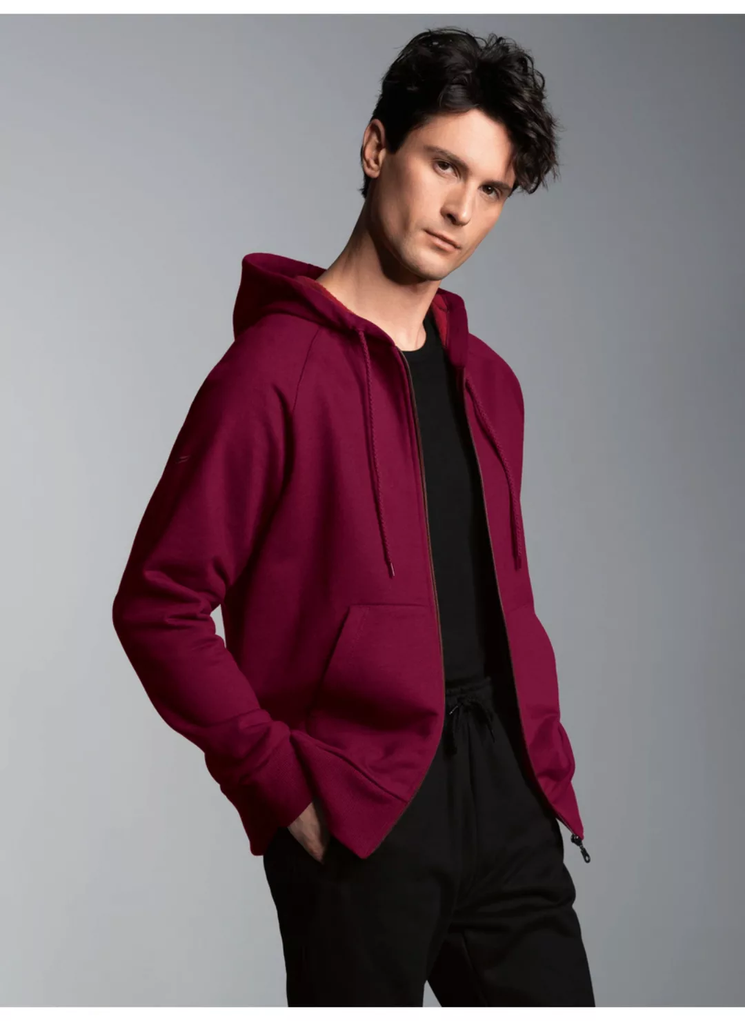 Trigema Sweatjacke TRIGEMA Sweatjacke mit Kapuze (1-tlg) günstig online kaufen