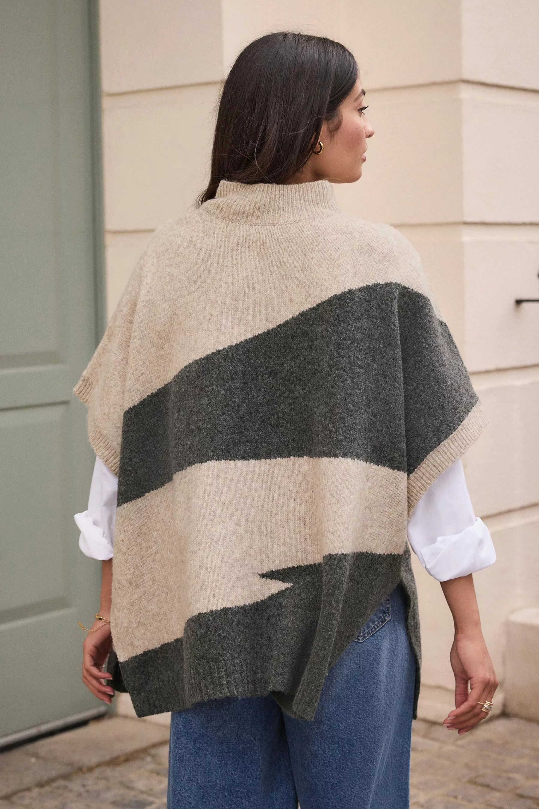 Next Poncho Abstrakter Strickponcho (1-St) günstig online kaufen