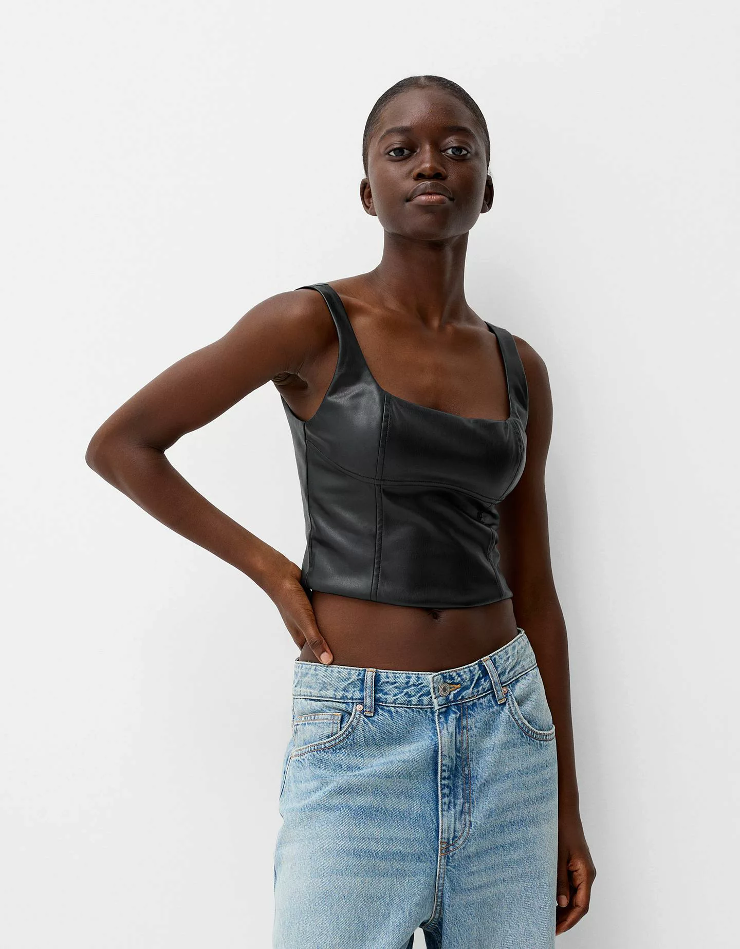 Bershka Körpernah Geschnittenes Top Damen Xs Schwarz günstig online kaufen