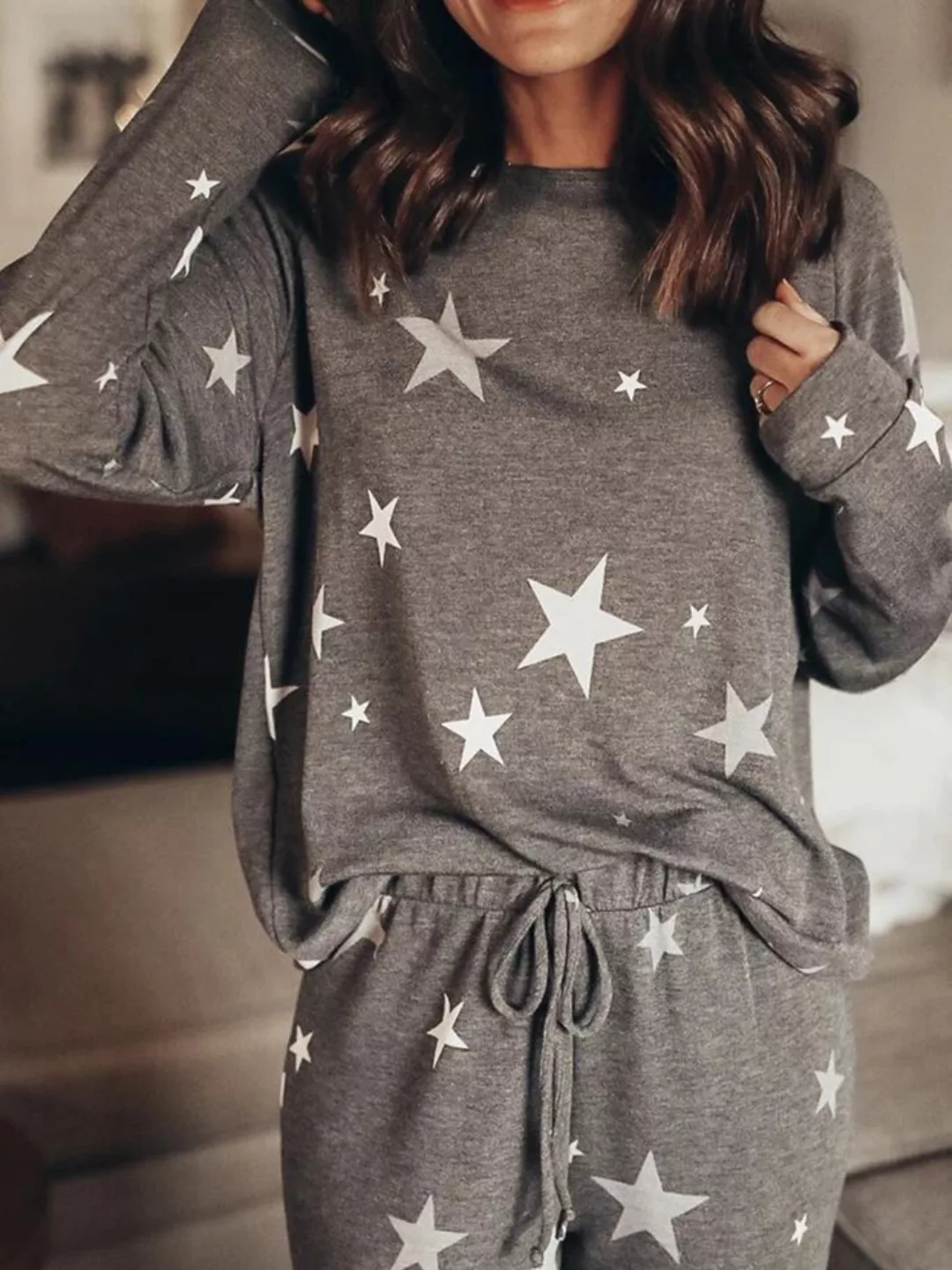 Damen Allover Stars Hearts Print O-Ausschnitt Kordelzug Balken Füße Hose Zw günstig online kaufen