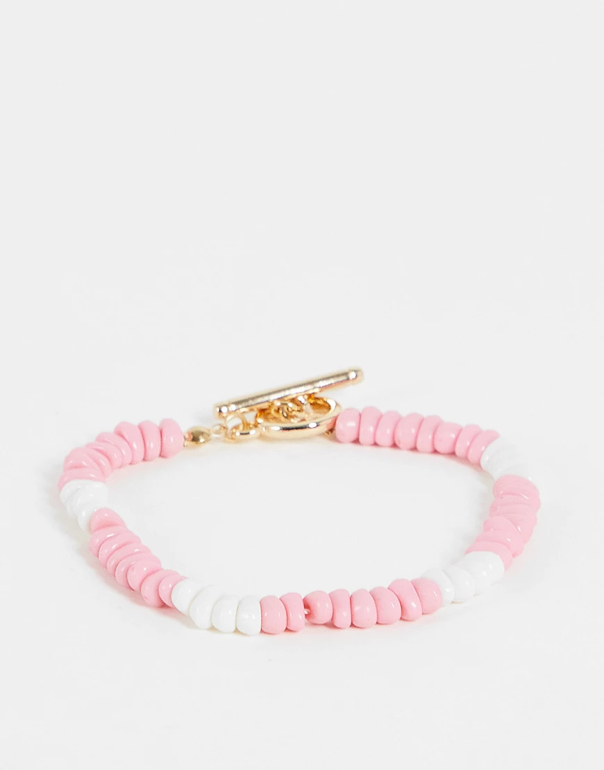 Liars & Lovers – Armband mit unregelmäßigen Kunstperlen in Rosa und goldfar günstig online kaufen