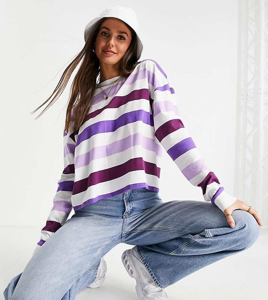 ASOS DESIGN Tall – Langärmliges Oversize-Shirt in Lila mit breitem Streifen günstig online kaufen