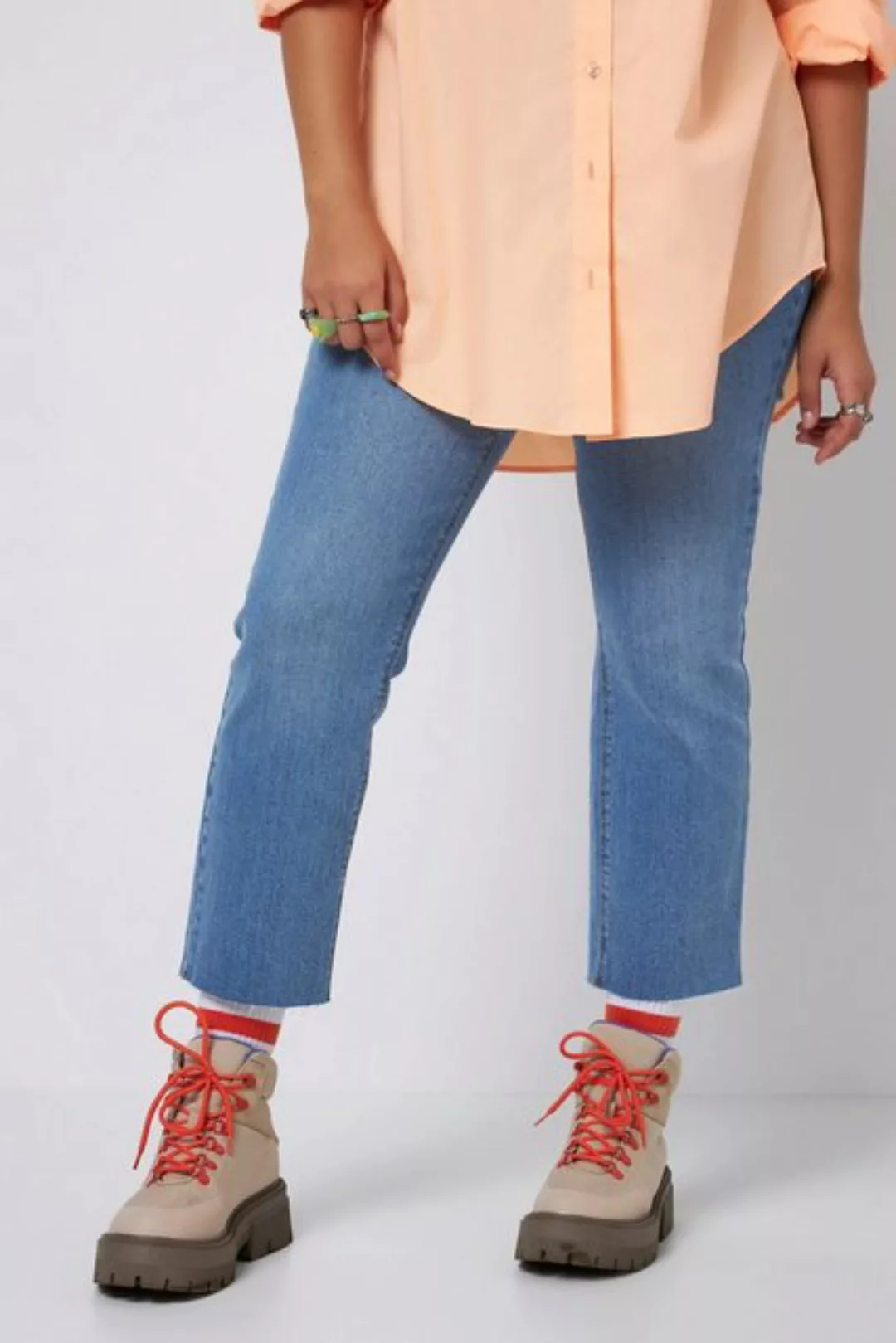 Studio Untold Funktionshose Jeans Straight Fit 5-Pocket geschnittener Saum günstig online kaufen