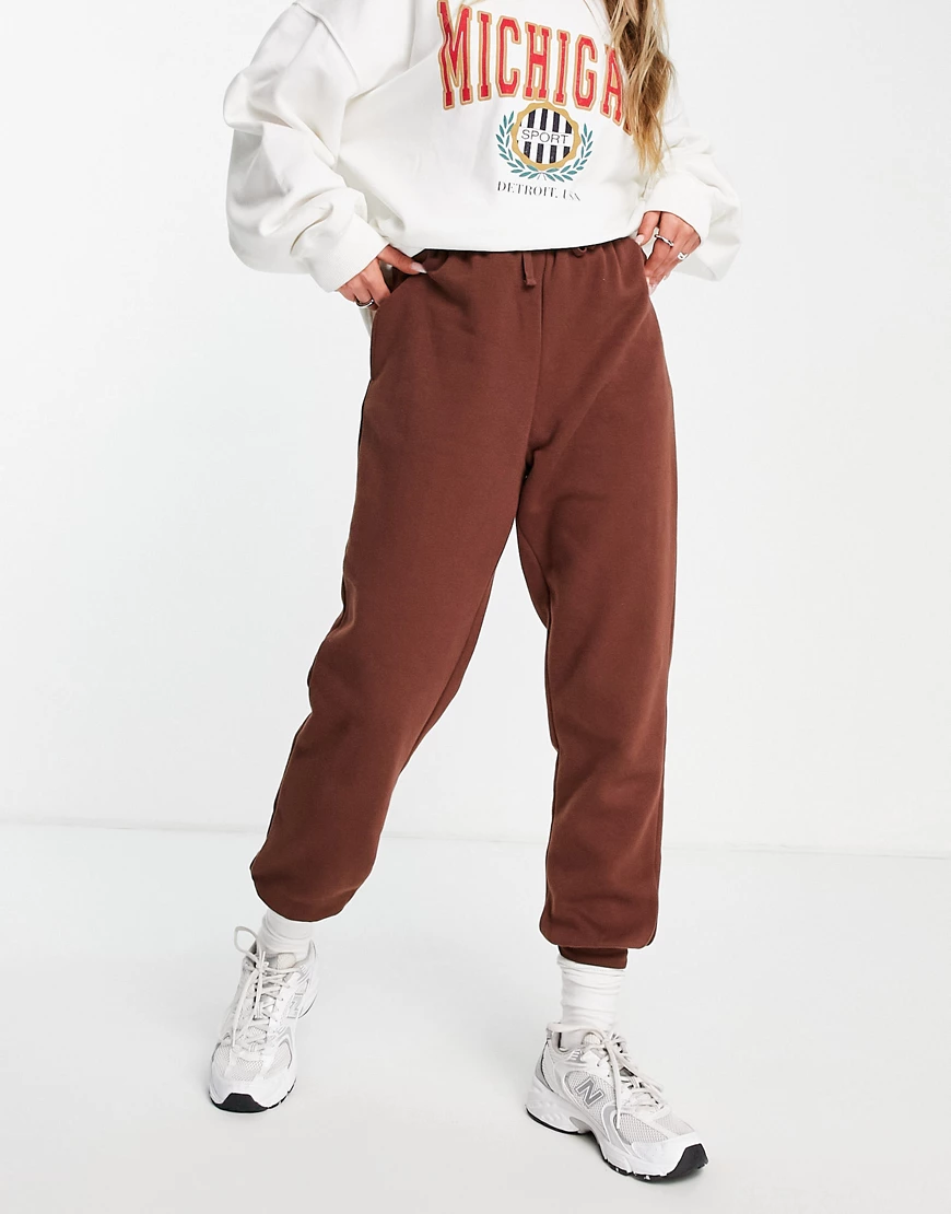 Miss Selfridge – Lounge-Jogginghose mit schmaler Passform in Schokobraun günstig online kaufen