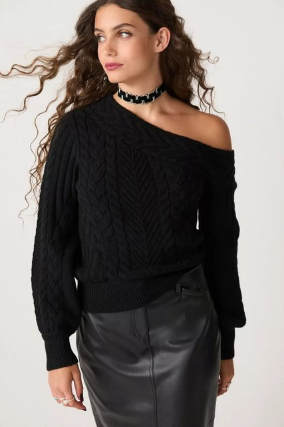 Next Carmenpullover One-Shoulder-Pullover mit Zopfmuster (1-tlg) günstig online kaufen