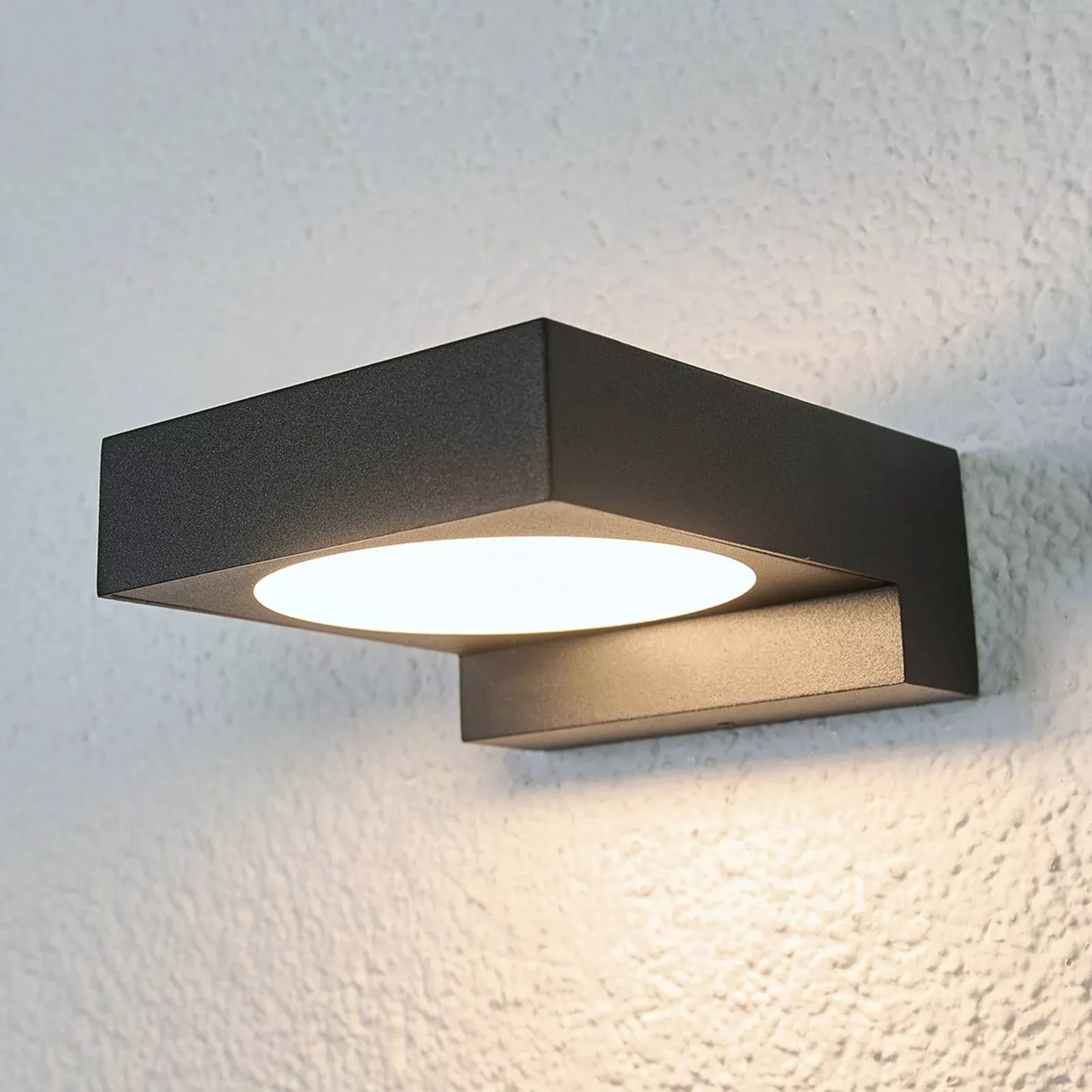 Schwarze LED-Außenwandlampe Natalja günstig online kaufen