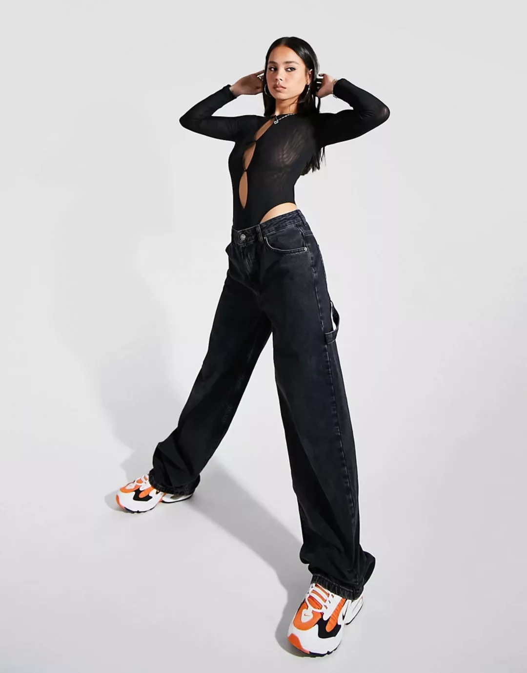 ASOS DESIGN – Oversize-Skater-Jeans aus Bio-Baumwollmix in verwaschenem Sch günstig online kaufen