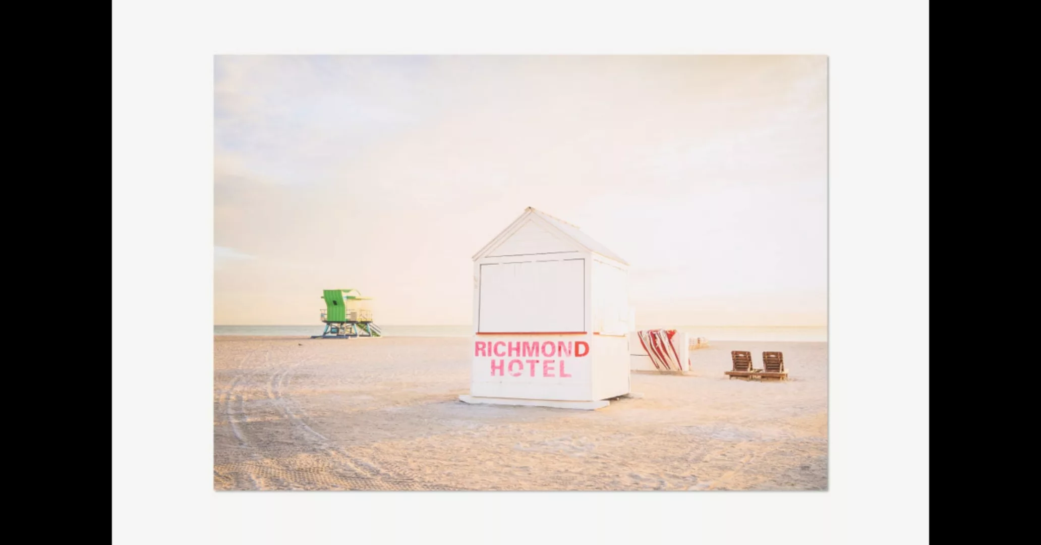 David & David Studio Miami Beach Richmond Hotel Kunstdruck von Thao Courtia günstig online kaufen