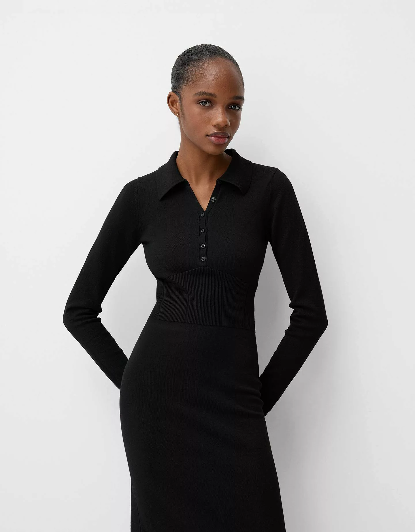 Bershka Midikleid Mit Polokragen Damen M Schwarz günstig online kaufen