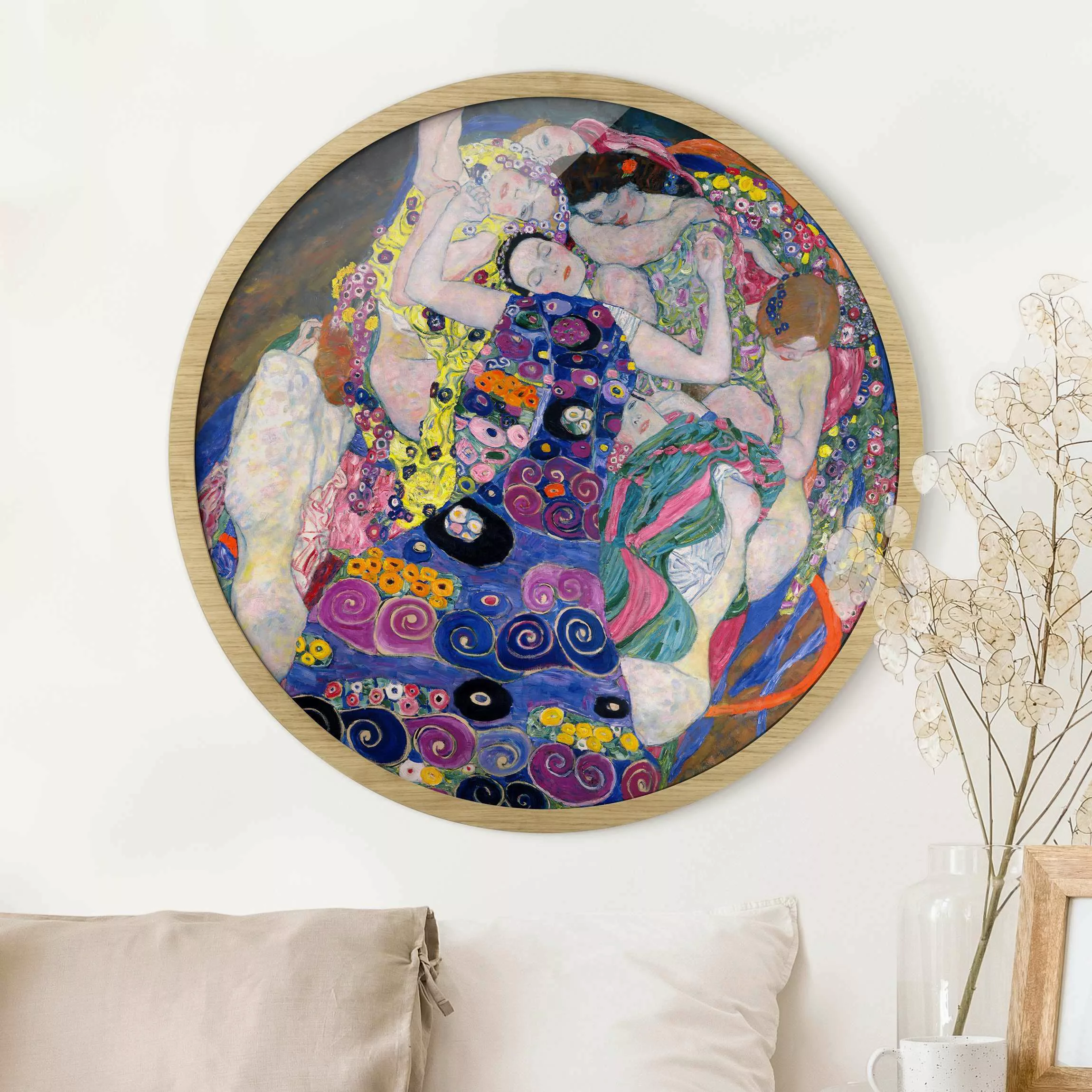 Rundes Gerahmtes Bild Gustav Klimt - Die Jungfrau günstig online kaufen
