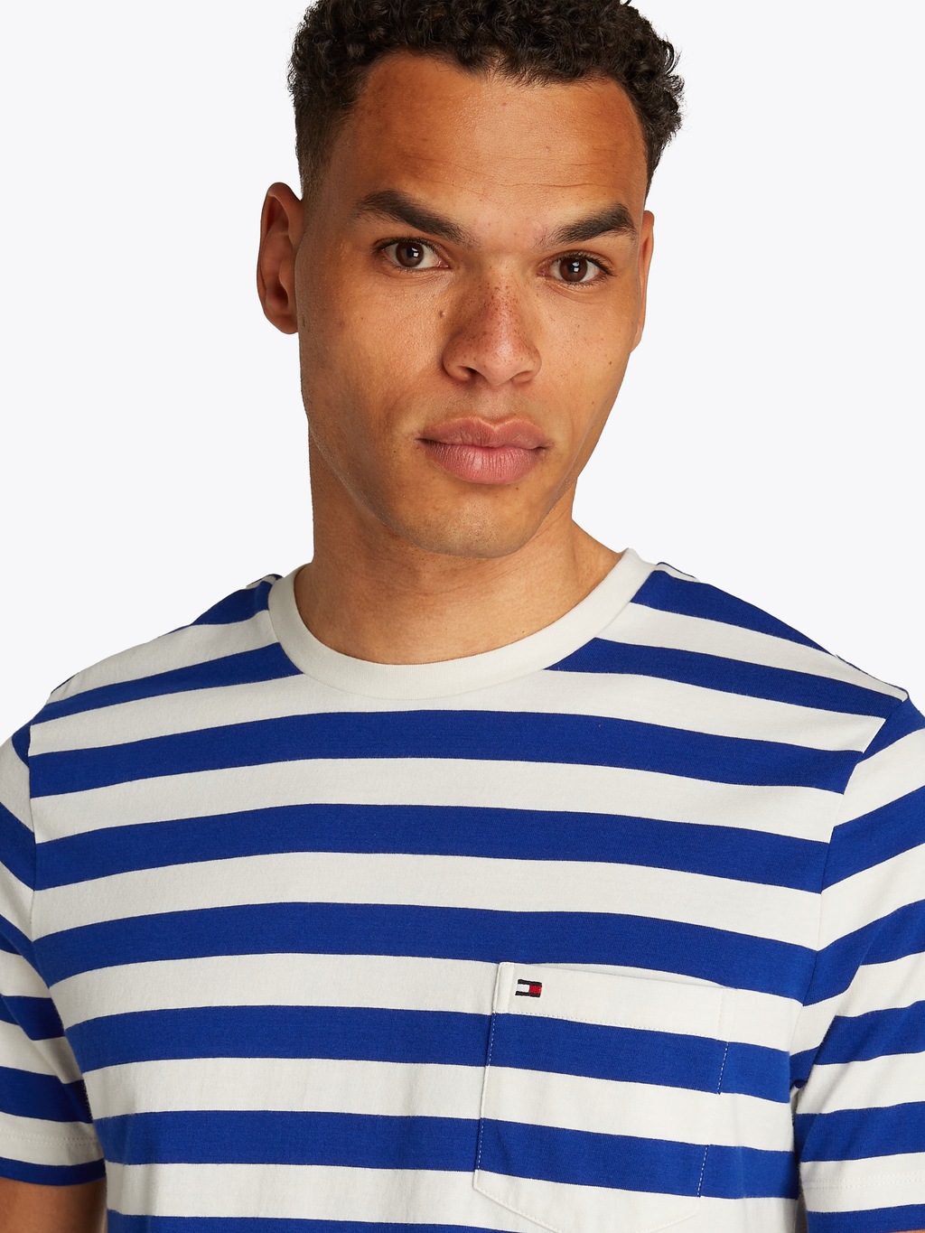 Tommy Hilfiger T-Shirt "ESSENTIAL SOLID POCKET TEE" günstig online kaufen