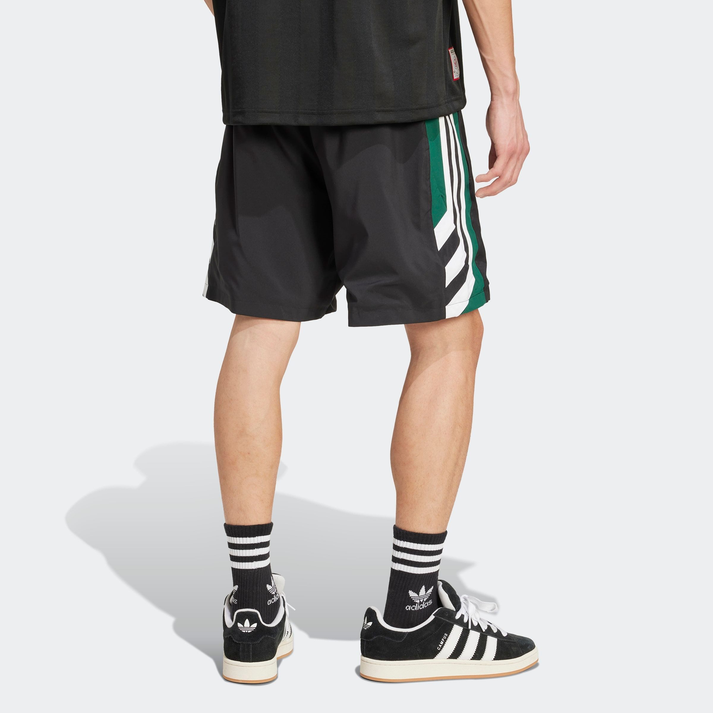 adidas Originals Shorts 90s FTBL SHRT günstig online kaufen