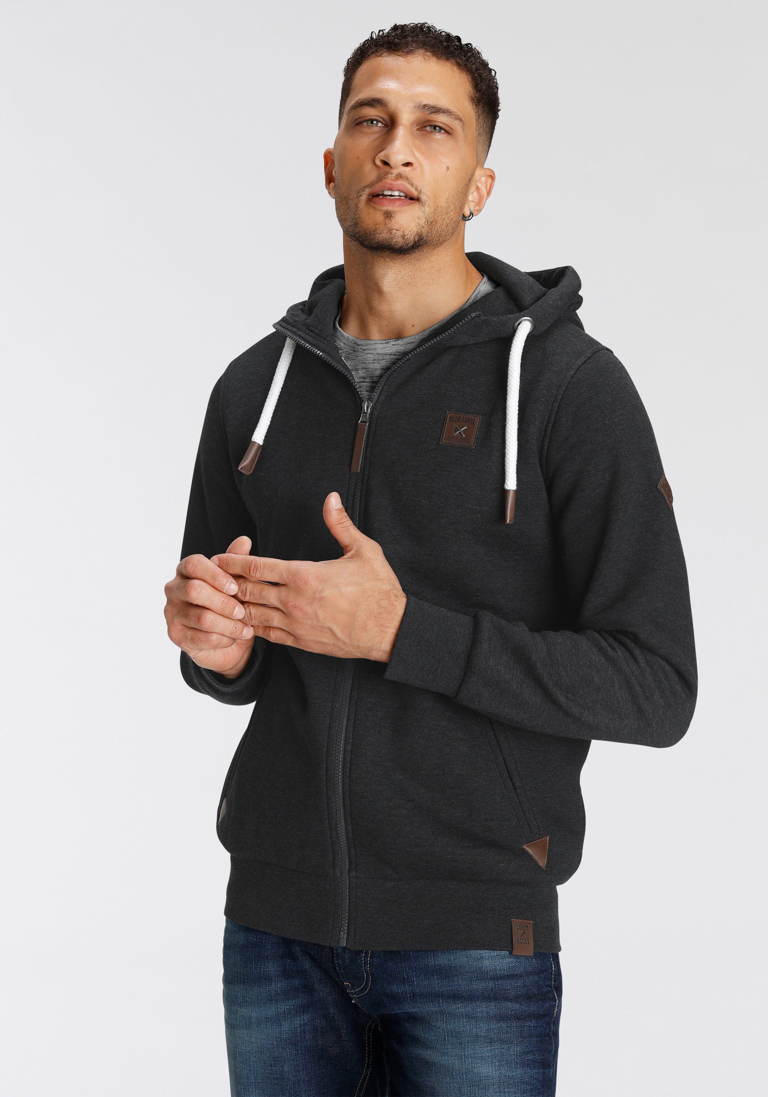 AJC Kapuzensweatjacke, mit Lederappltikationen an den Eingriffstaschen günstig online kaufen