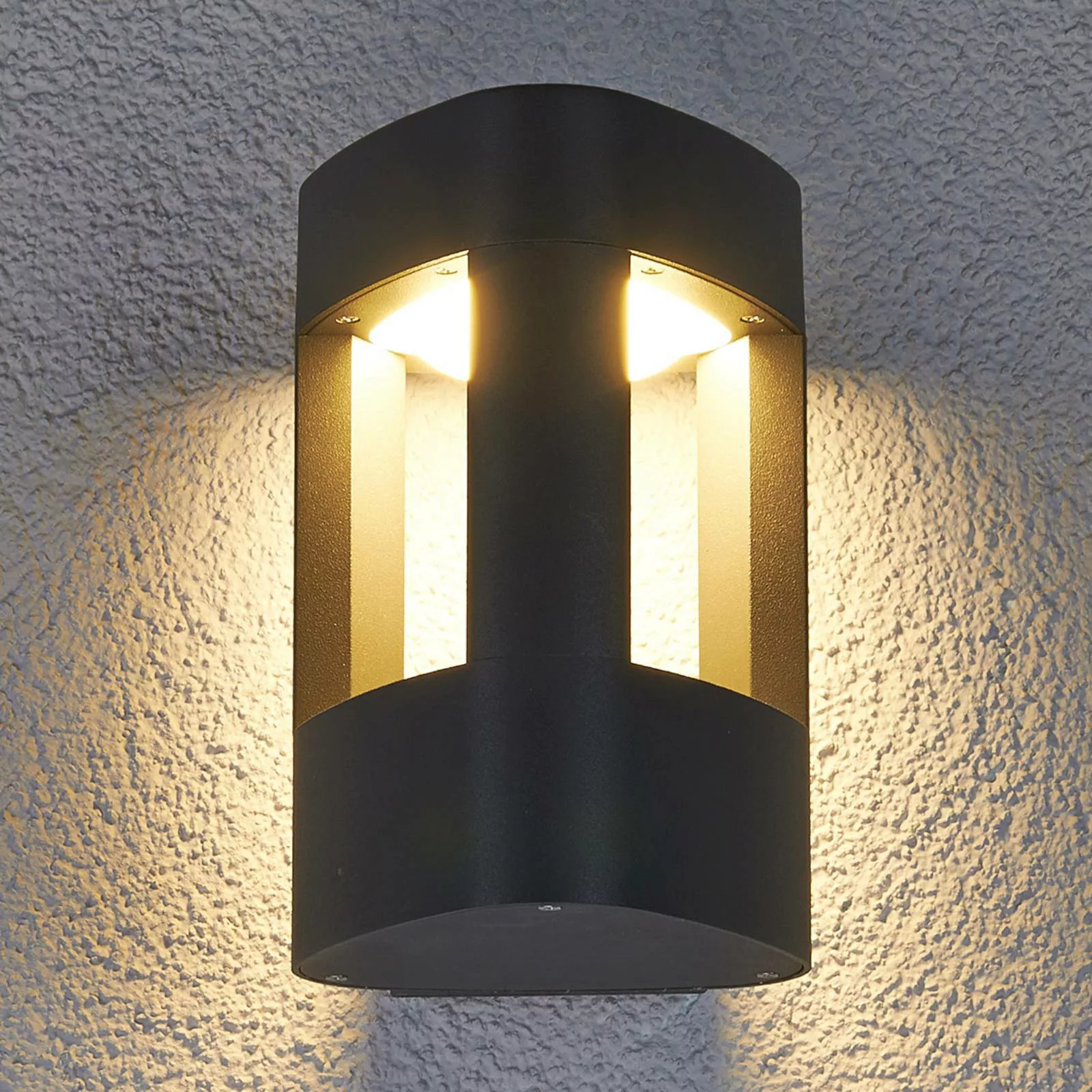 Lucande LED-Außenwandlampe Pirron, dreieckig, Metall, IP54 günstig online kaufen