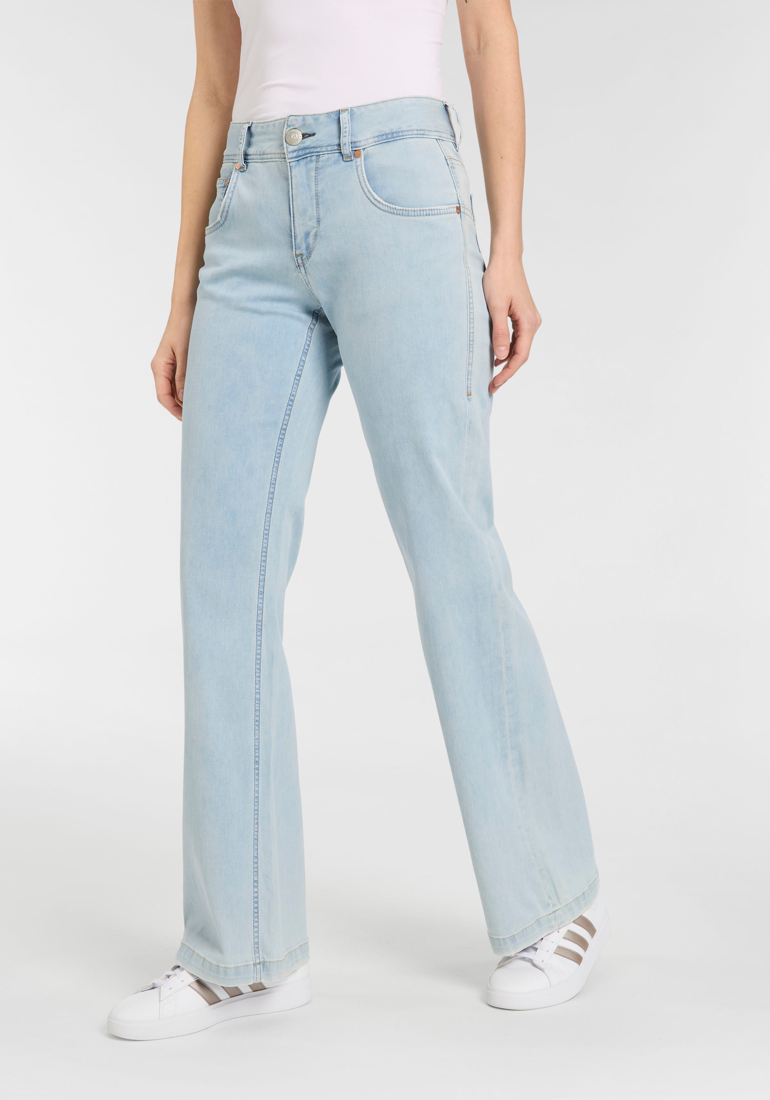 Herrlicher 5-Pocket-Jeans "Edna Recycled Denim Light", im Flared Fit günstig online kaufen