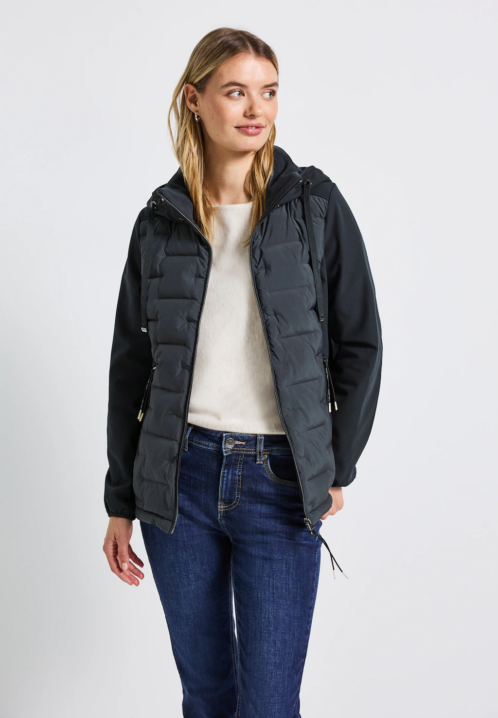 STREET ONE Softshelljacke, mit Kapuze, mit Kapuze mit Tunnelzugband günstig online kaufen