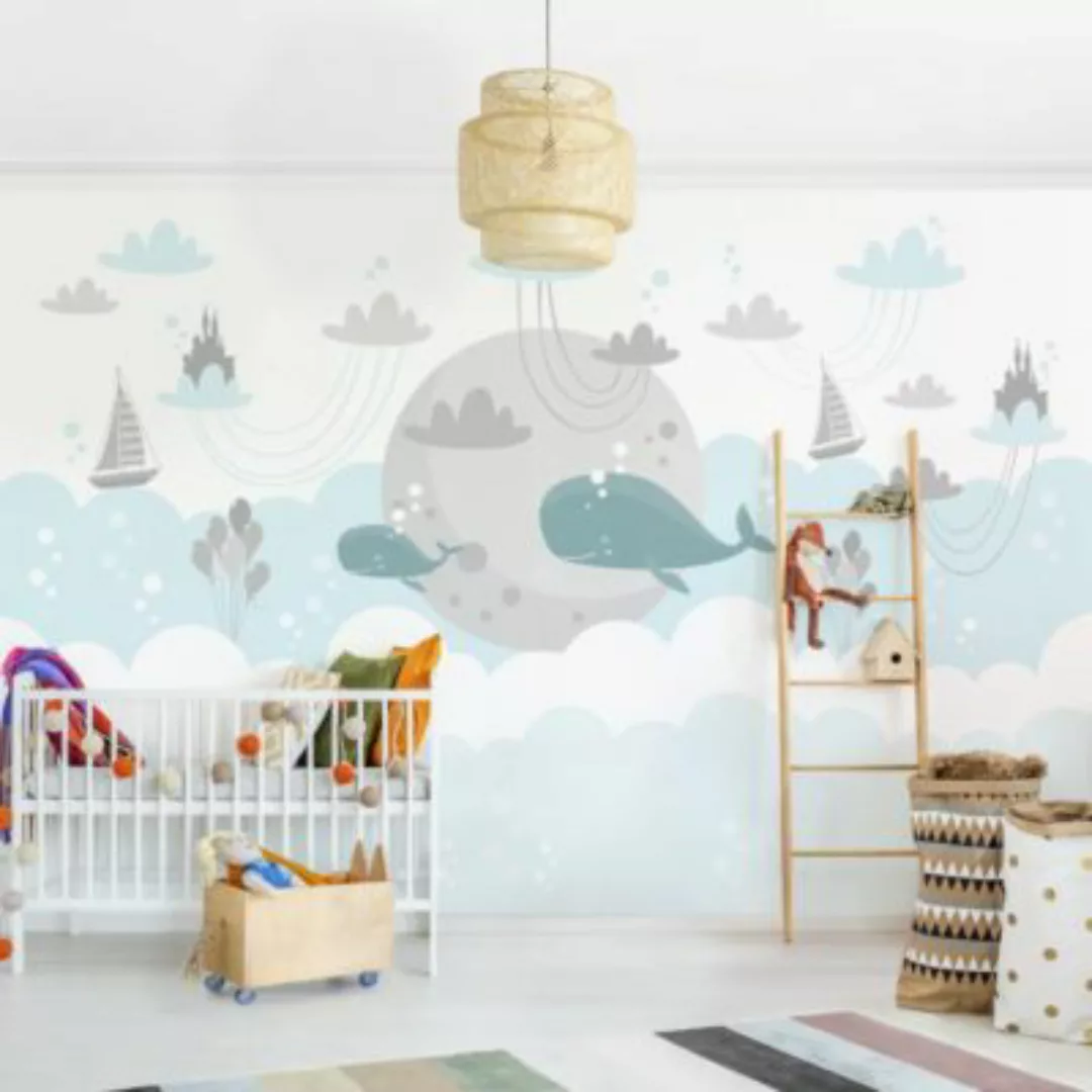 Bilderwelten Kindertapete Wolken mit Wal und Schloss weiß Gr. 384 x 255 günstig online kaufen