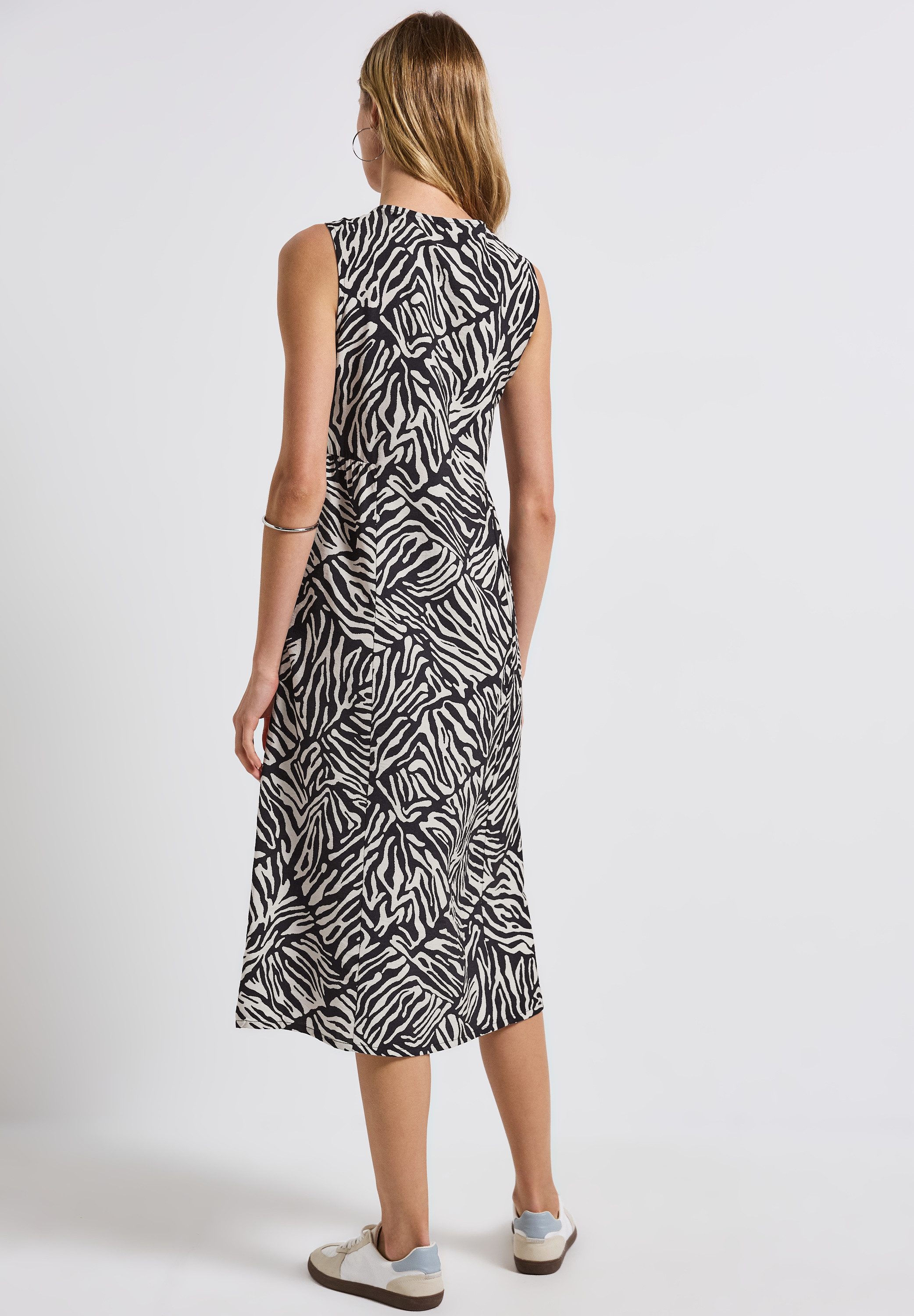 STREET ONE Midikleid, mit allover Print günstig online kaufen