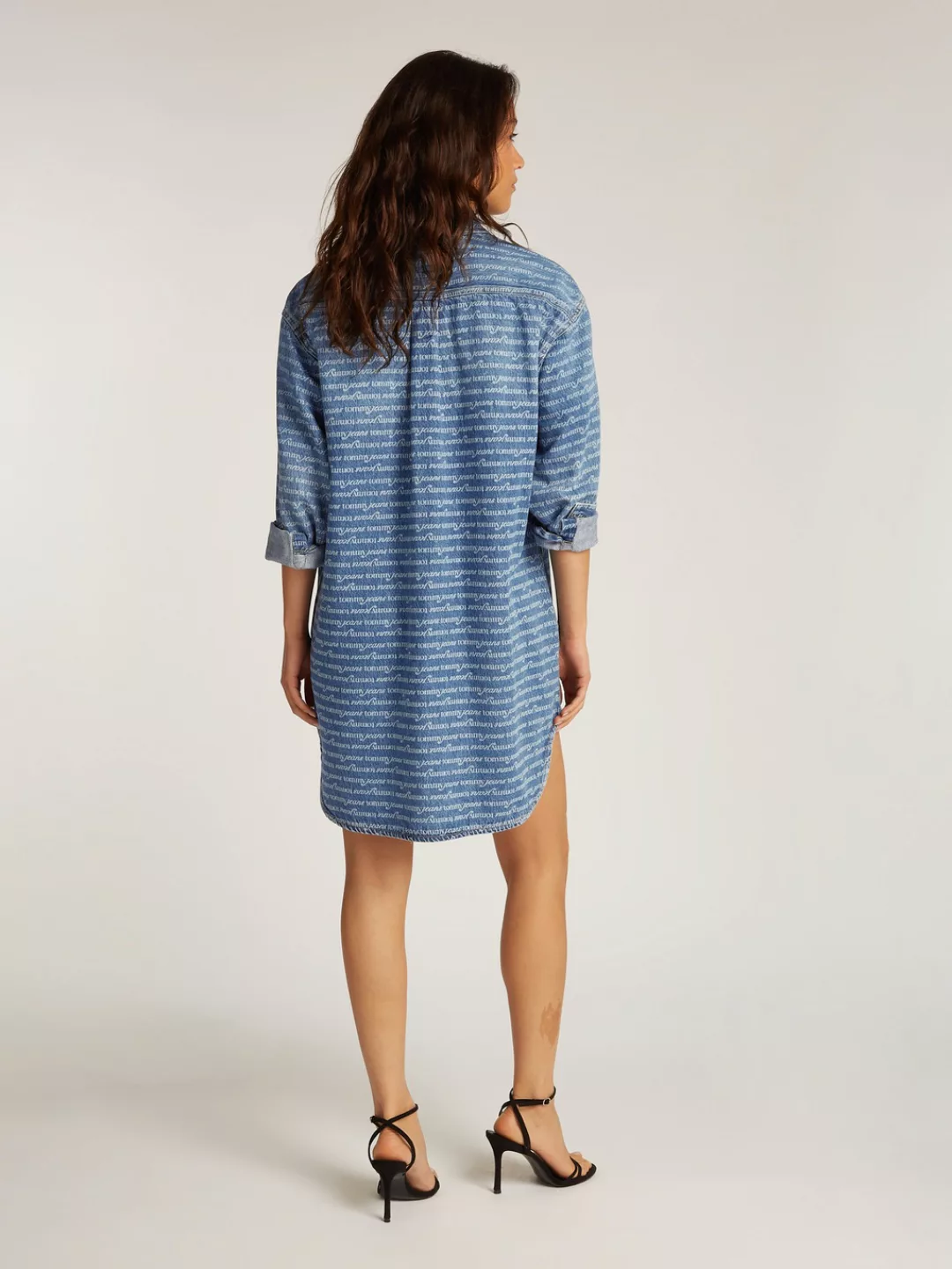 Tommy Jeans Hemdblusenkleid "RELAXED SHIRT DRESS AI6056 EXT", mit Allover-B günstig online kaufen