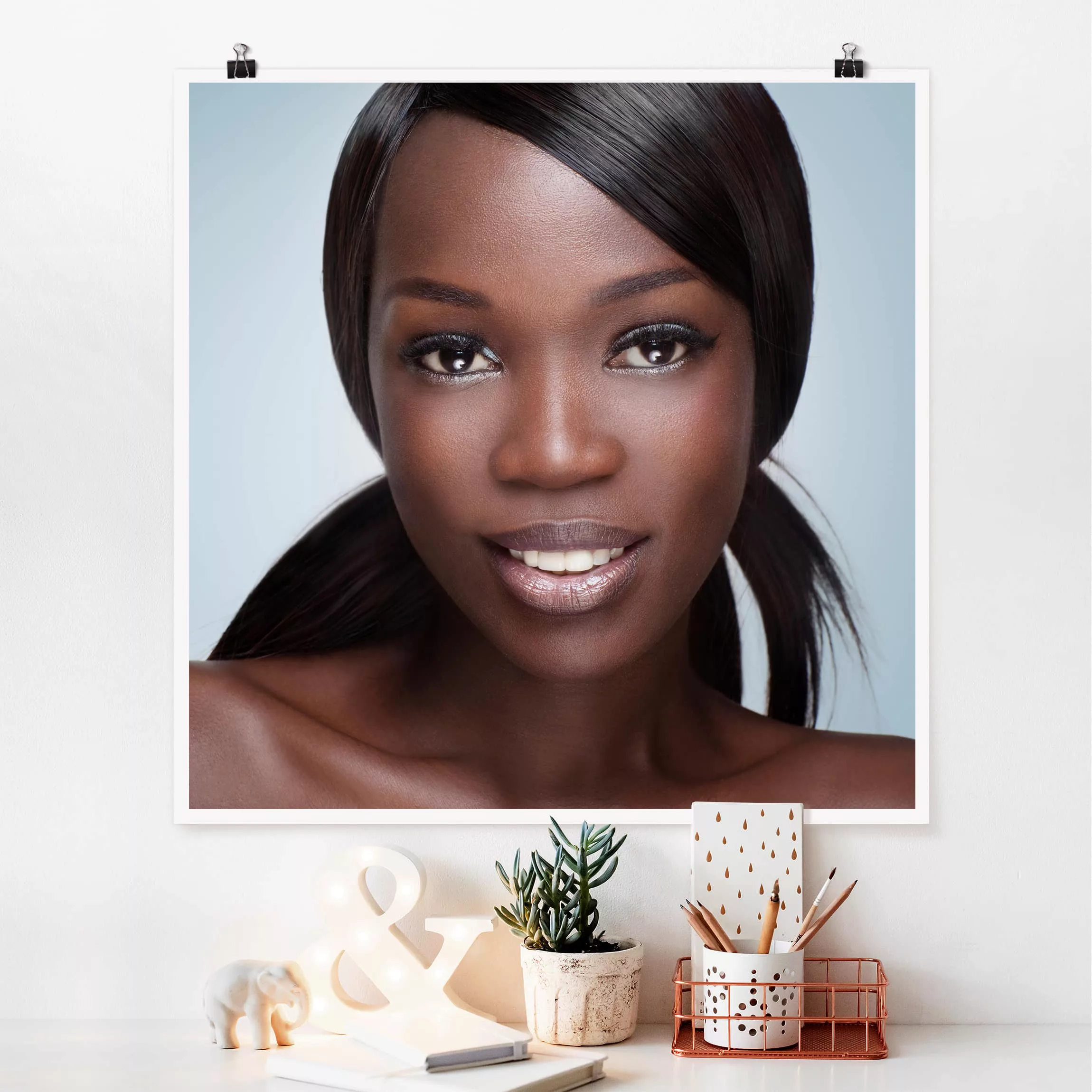 Poster Portrait - Quadrat Black Beauty Close Up günstig online kaufen
