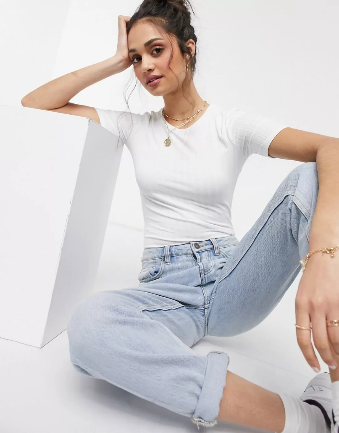 Miss Selfridge – Kurzärmliges geripptes T-Shirt in Weiß günstig online kaufen
