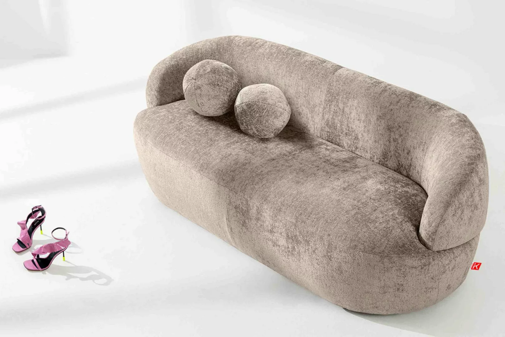 KONSIMO Sofa NELUM 3-Sitzer Sofa, Modern, organische Form, mit dekorativem günstig online kaufen