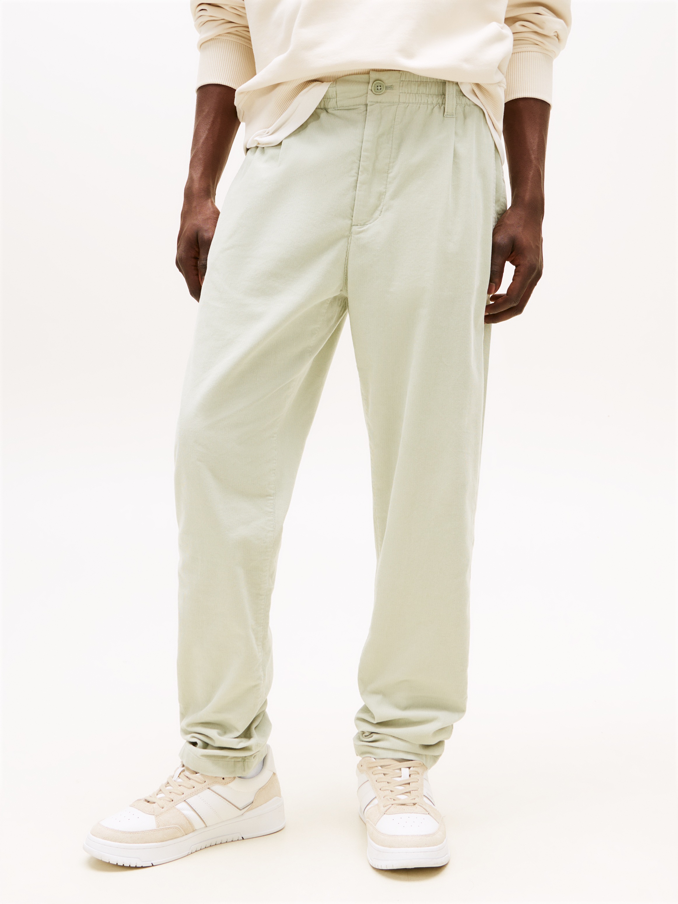 Tommy Jeans Stoffhose "TJM ISAAC LIGHT CORD PANTS", Mit Gürtelschlaufen günstig online kaufen