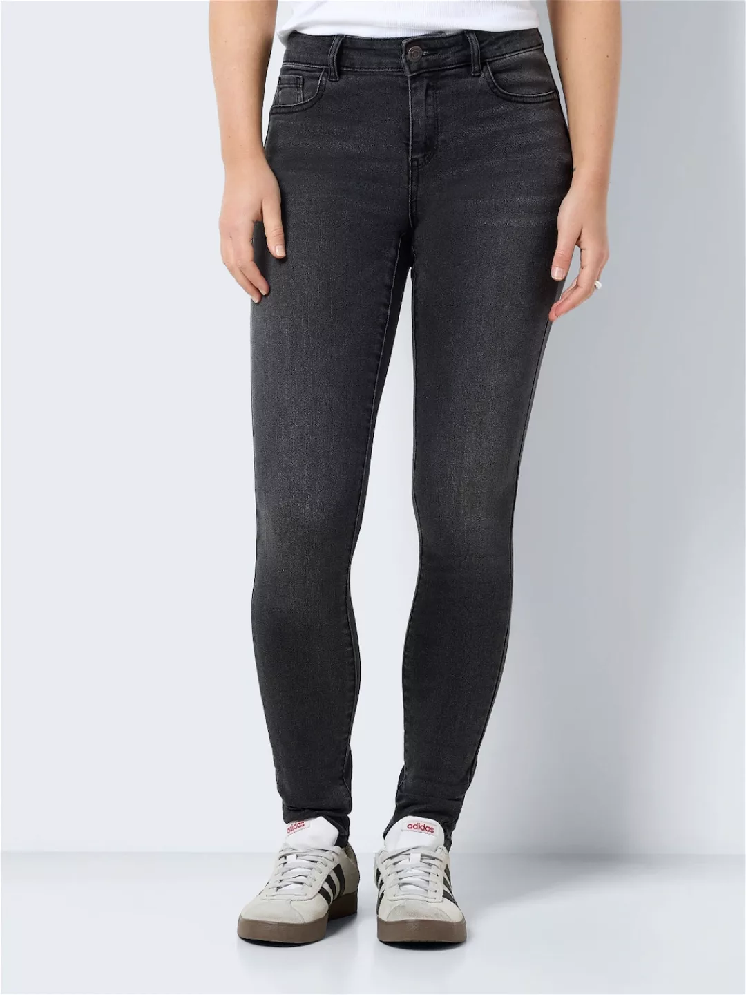 Noisy may Skinny-fit-Jeans NMJen (1-tlg) Plain/ohne Details günstig online kaufen