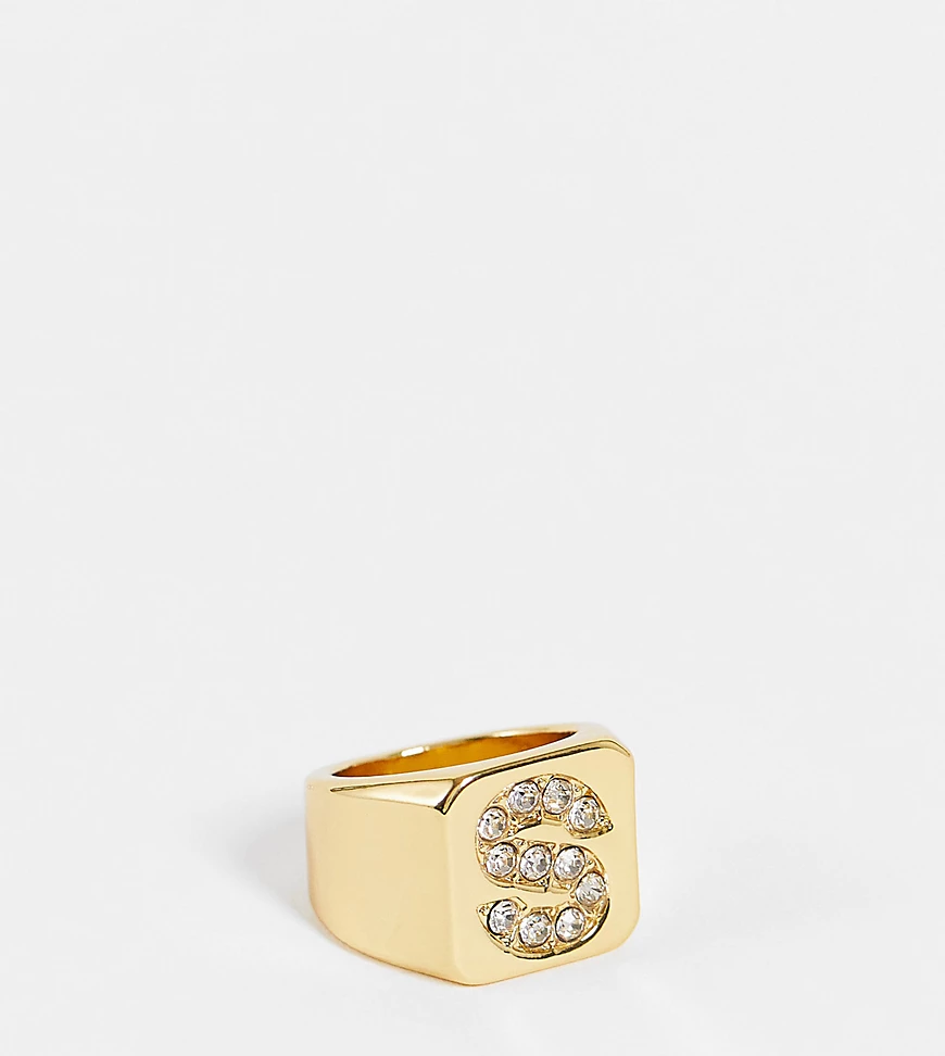 ASOS DESIGN – 14-karätig vergoldeter Ring mit S-Anfangsbuchstabe-Goldfarben günstig online kaufen