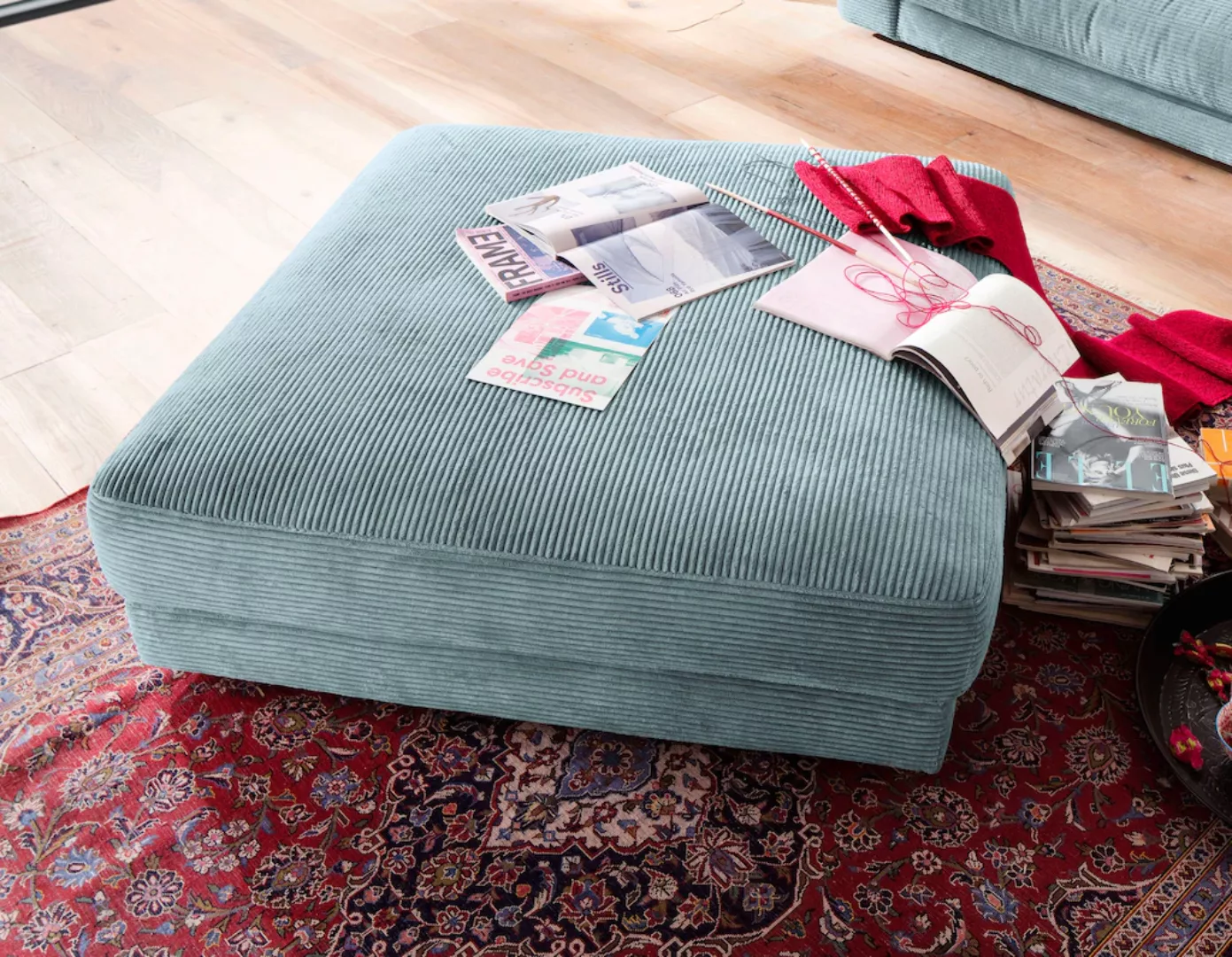 Places of Style Hocker "Enisa", passend zum "Enisa"-Sofa, Bezug in Cord günstig online kaufen