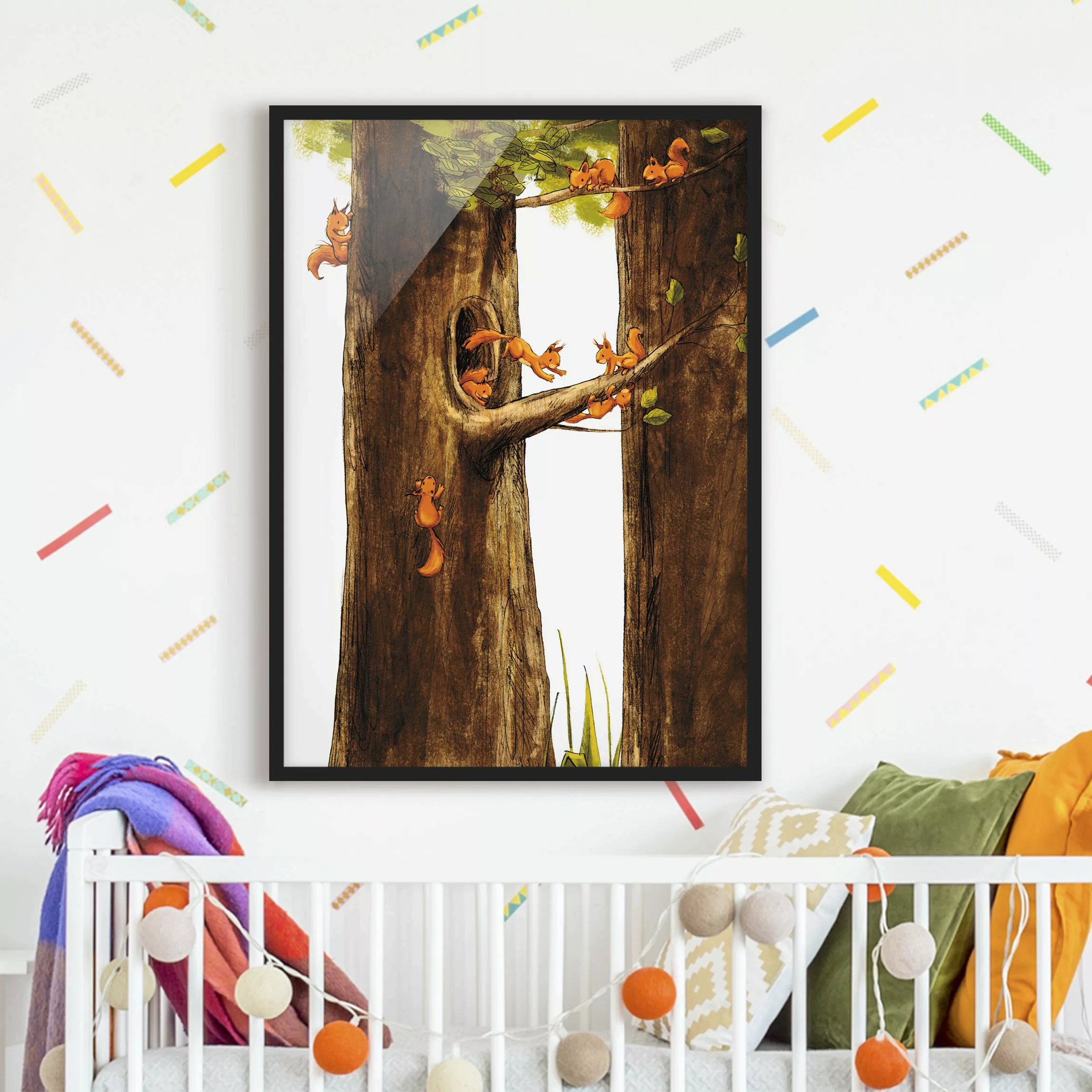 Bild mit Rahmen Kinderzimmer - Hochformat Zuhause der Einhörnchen günstig online kaufen