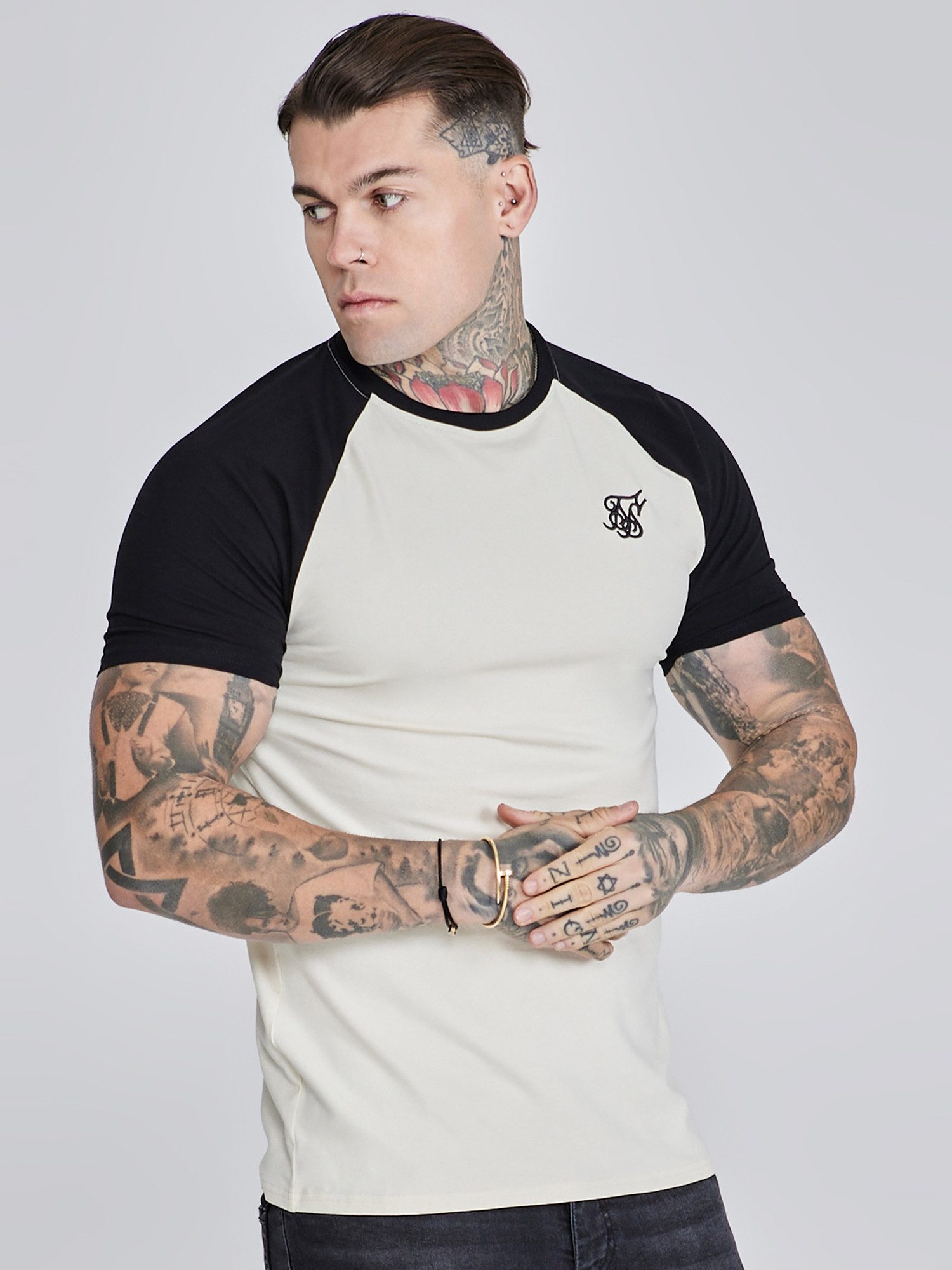 Siksilk T-Shirt SikSilk Herren Ecru Schwarzes günstig online kaufen