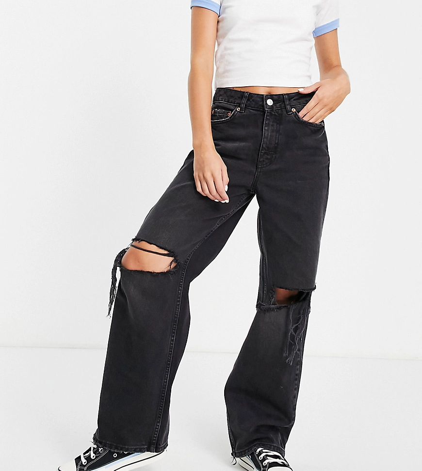 New Look Petite – Jeans mit weitem Bein und Zierrissen in Schwarz günstig online kaufen