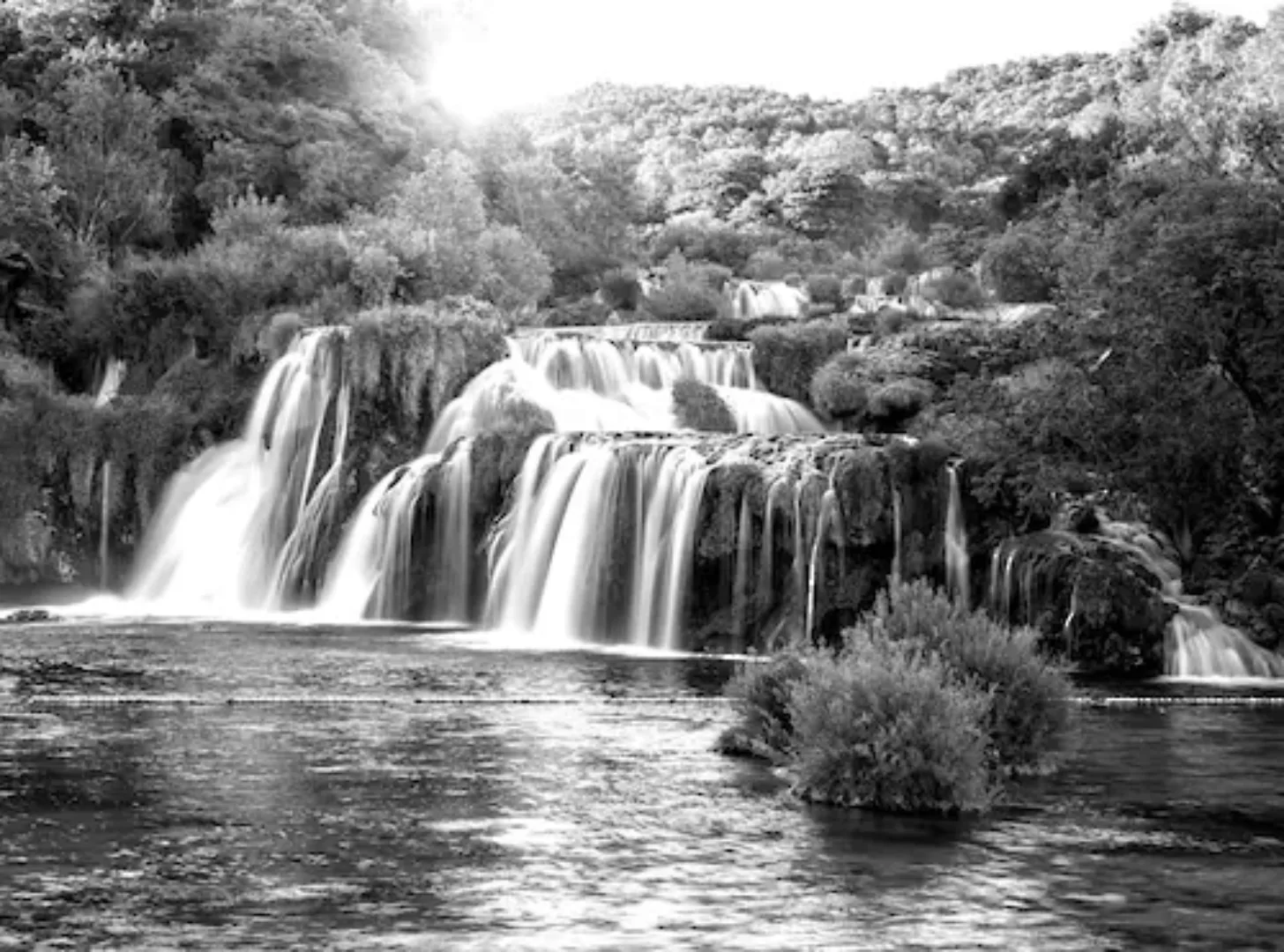 Papermoon Fototapete »Wasserfall Schwarz & Weiß« günstig online kaufen