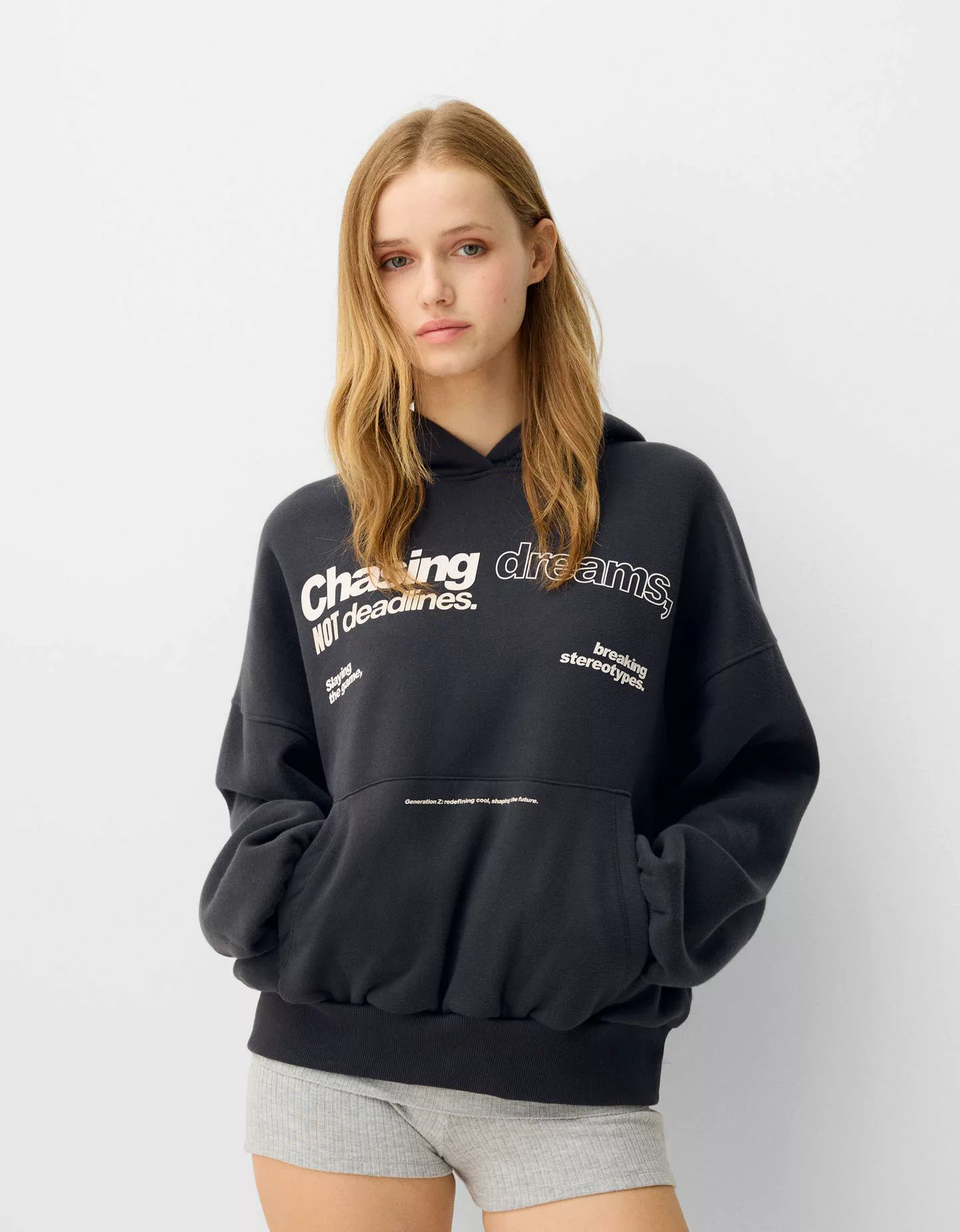 Bershka Hoodie Mit Print Damen S Dunkelgrau günstig online kaufen