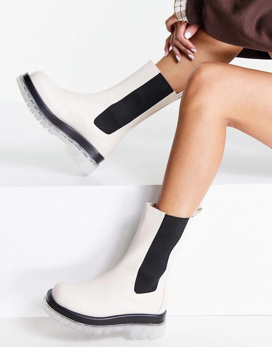 RAID – Neville – Wadenhohe Stiefel zum Hineinschlüpfen in gebrochenem Weiß günstig online kaufen