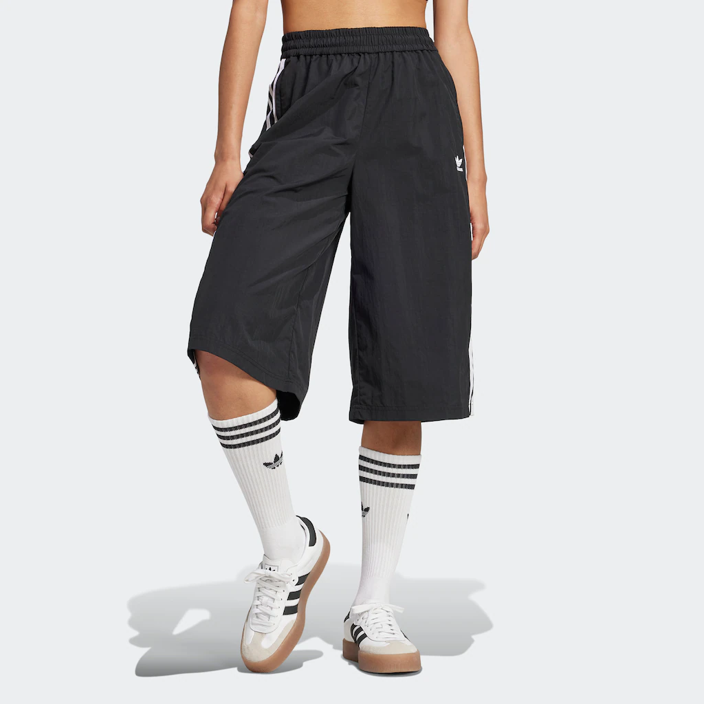 adidas Originals 3/4-Hose "WVN CAPRI SHORT", (1 tlg.) günstig online kaufen