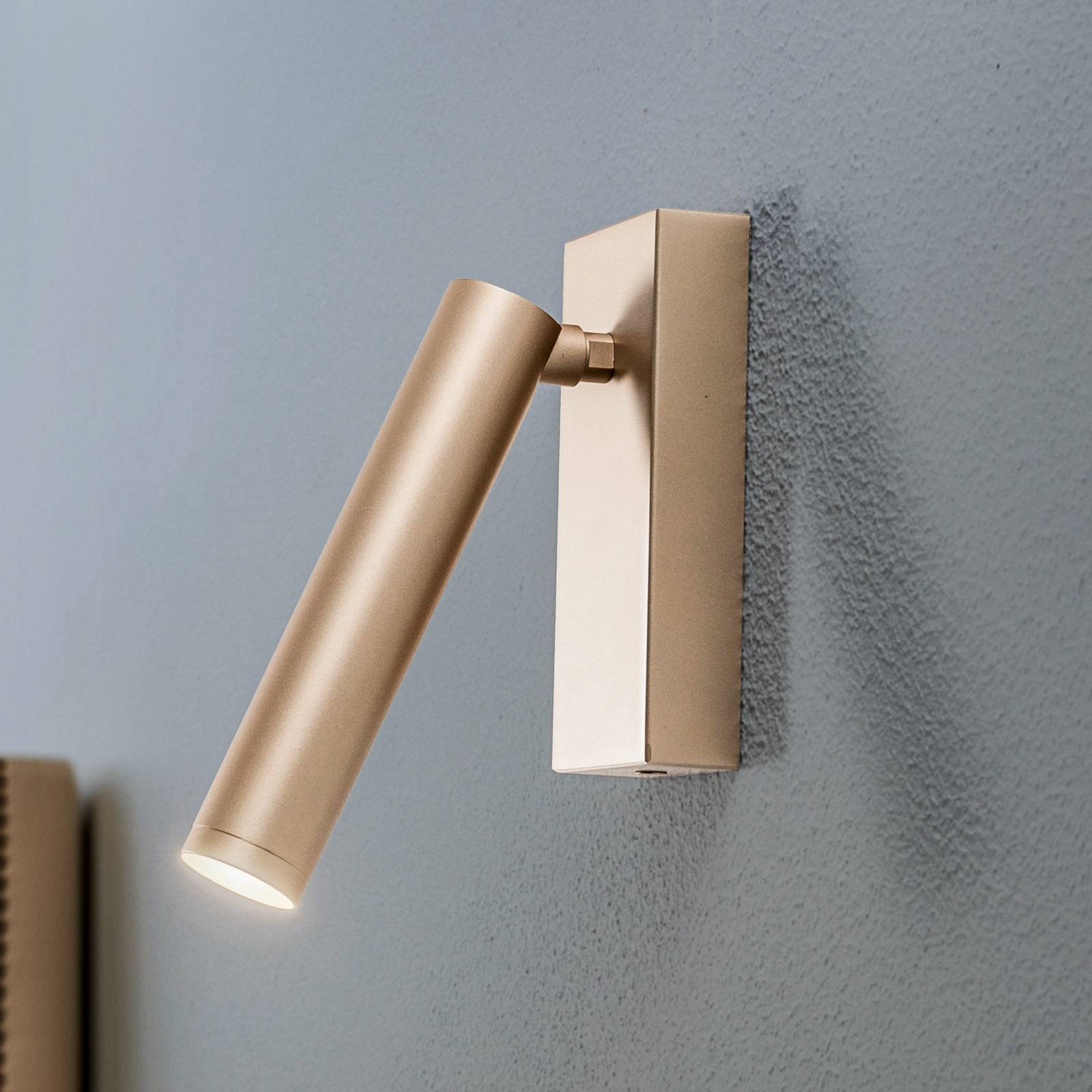 LED-Wandleuchte Rulo, gold, Stahl, 3000 K günstig online kaufen