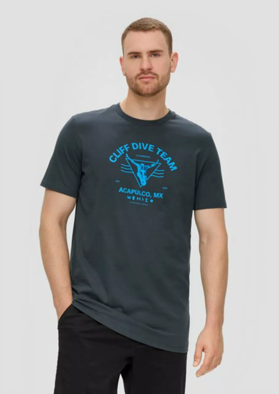 s.Oliver Kurzarmshirt Crew-Neck-Shirt mit Frontprint aus Baumwoll-Jersey Ar günstig online kaufen