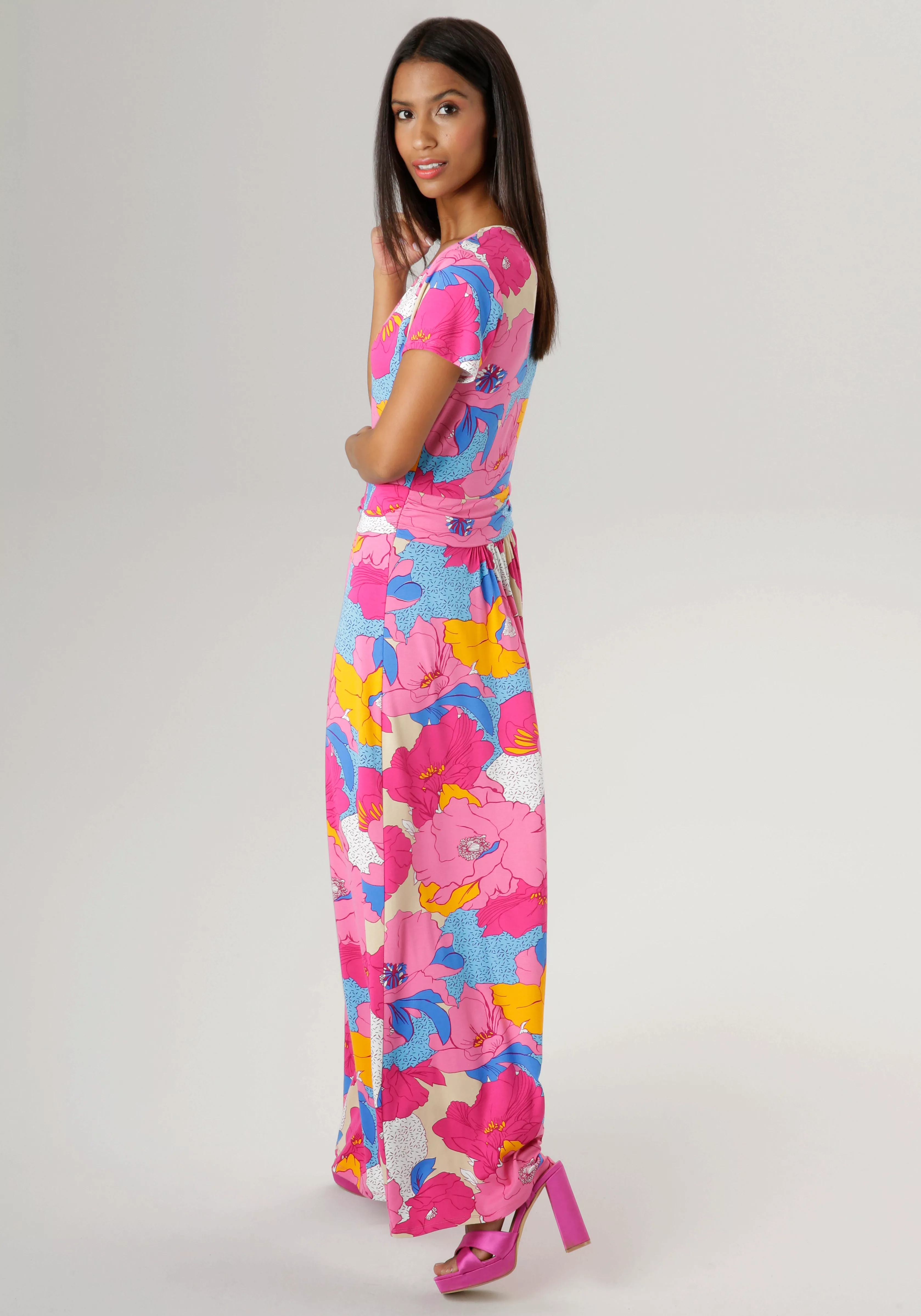 Aniston SELECTED Sommerkleid, mit farbenfrohem Blütendruck - Jedes Teil ein günstig online kaufen