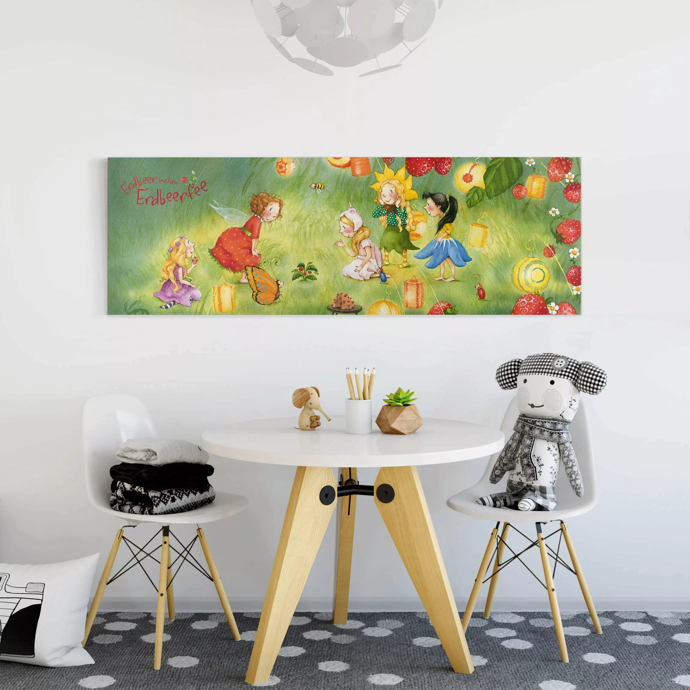 Leinwandbild Kinderzimmer - Panorama Erdbeerinchen Erdbeerfee - Laternen günstig online kaufen