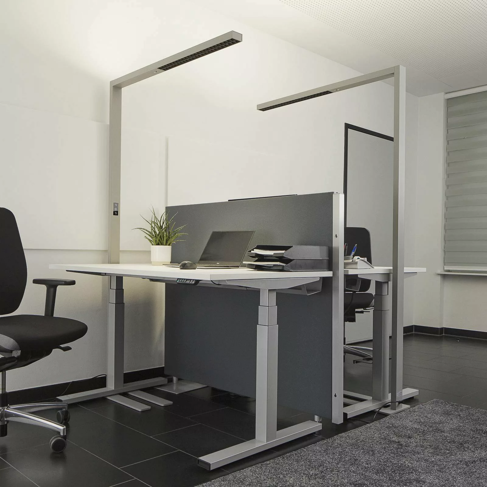 Arcchio LED-Büro-Stehlampe Jolinda, 2er-Set, silber, 4.000 K günstig online kaufen