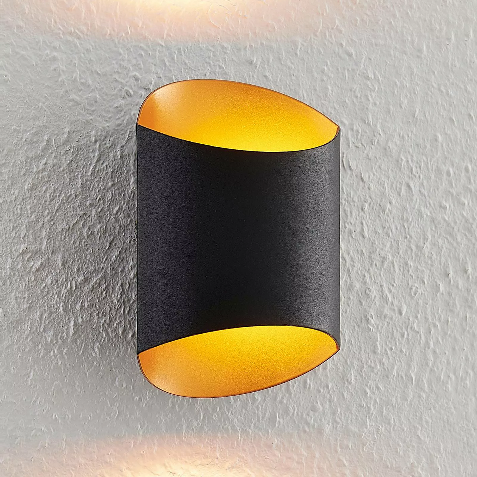 Arcchio Ayaz LED-Wandlampe, schwarz-gold günstig online kaufen