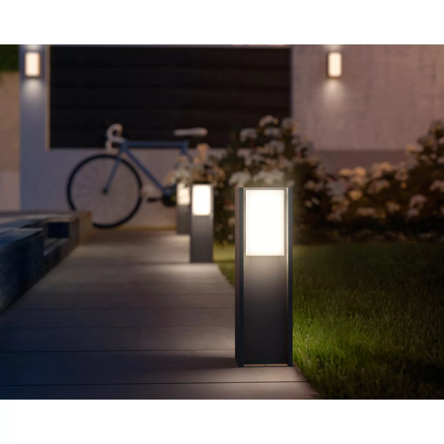 Philips Hue White Turaco LED-Sockellampe steuerbar günstig online kaufen