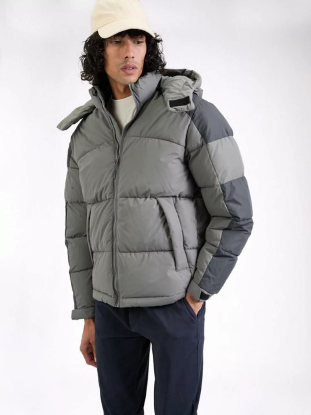 Jack & Jones Steppjacke "JCOAERO PUFFER SN", mit Kapuze günstig online kaufen