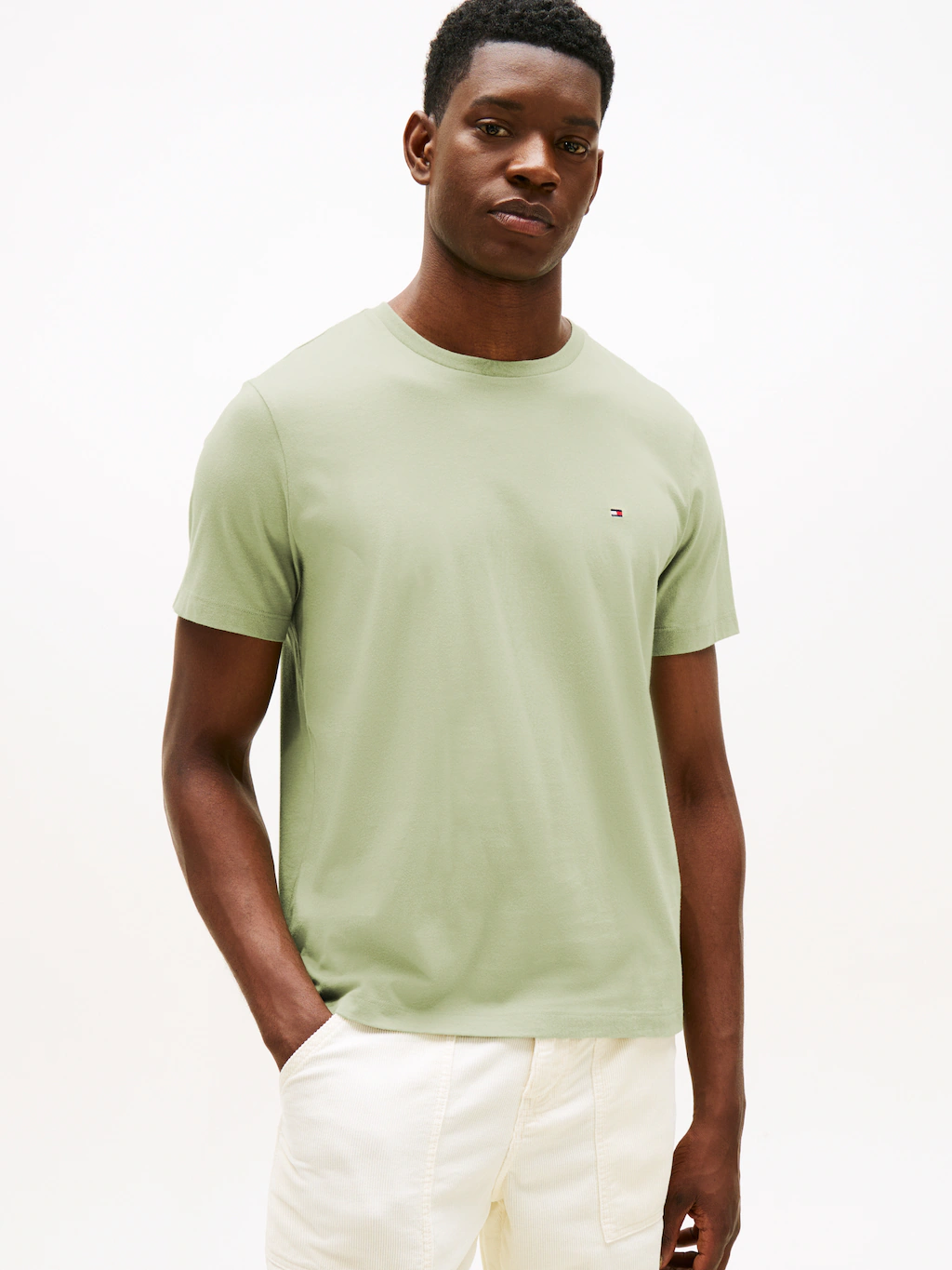 Tommy Hilfiger T-Shirt "ESSENTIAL REG FIT SOLID TEE mit Stickerei und Rundh günstig online kaufen