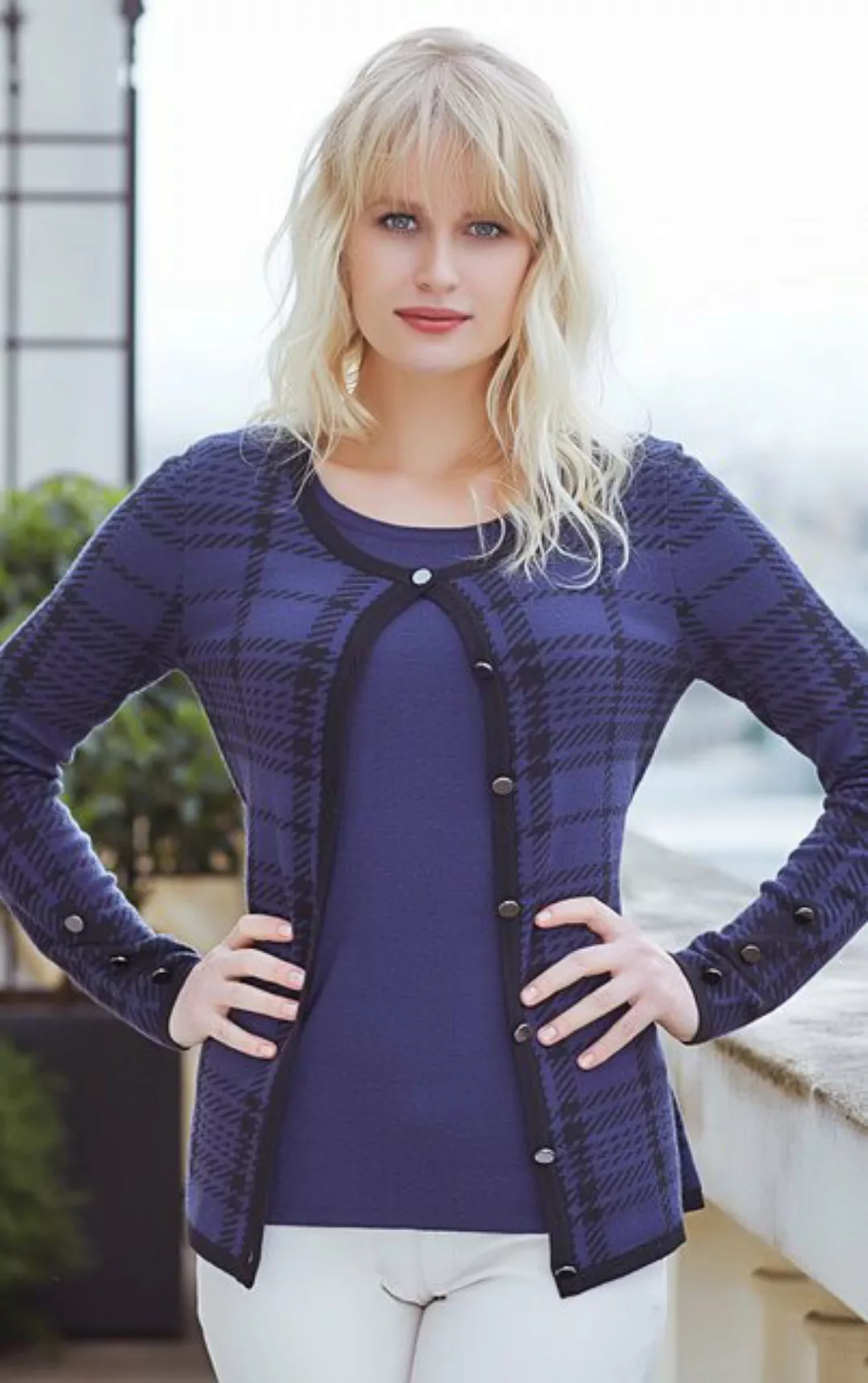 Passioni Cardigan mit einem dunkelblauen und schwarzen Karo-Cardigan günstig online kaufen