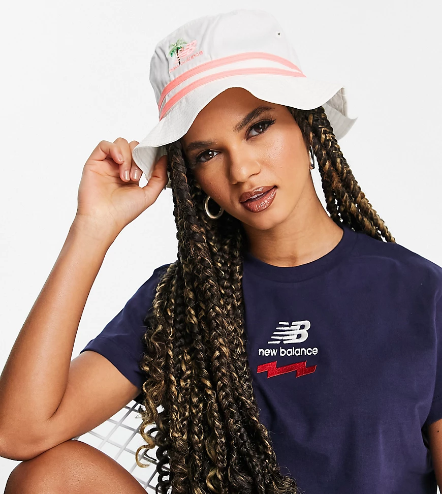 New Balance – Miami – Anglerhut in gebrochenem Weiß mit Logo, exklusiv bei günstig online kaufen